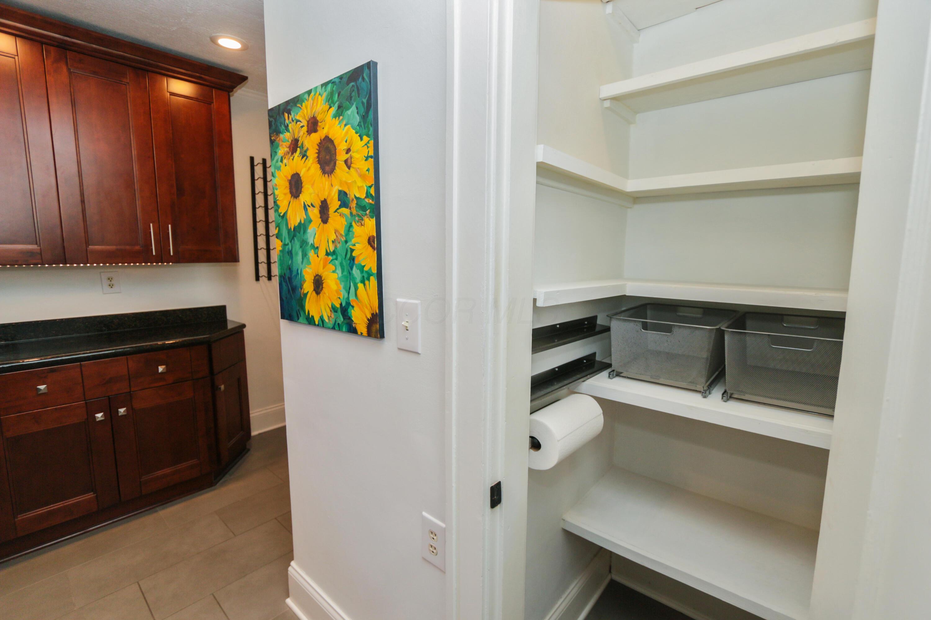 2947 Indianola Avenue Property Photo 16