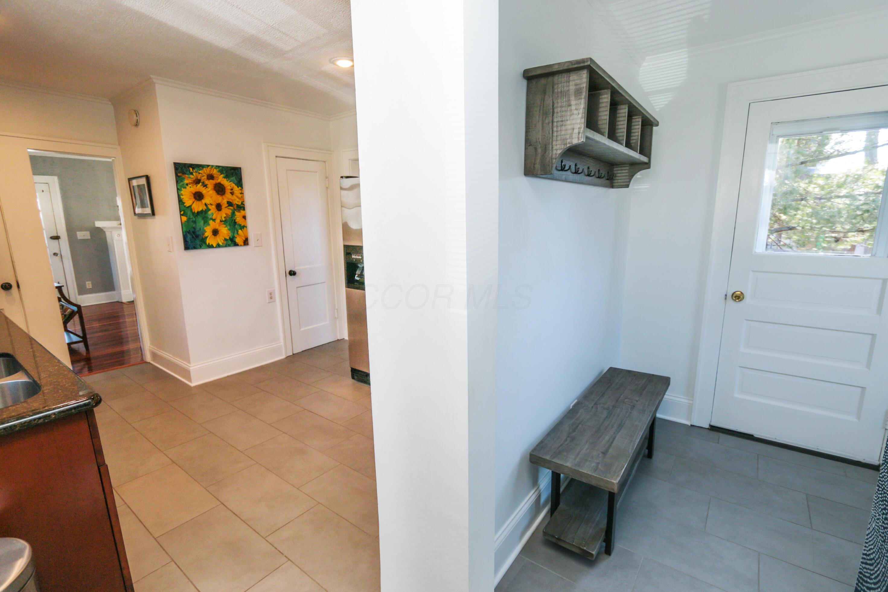 2947 Indianola Avenue Property Photo 18