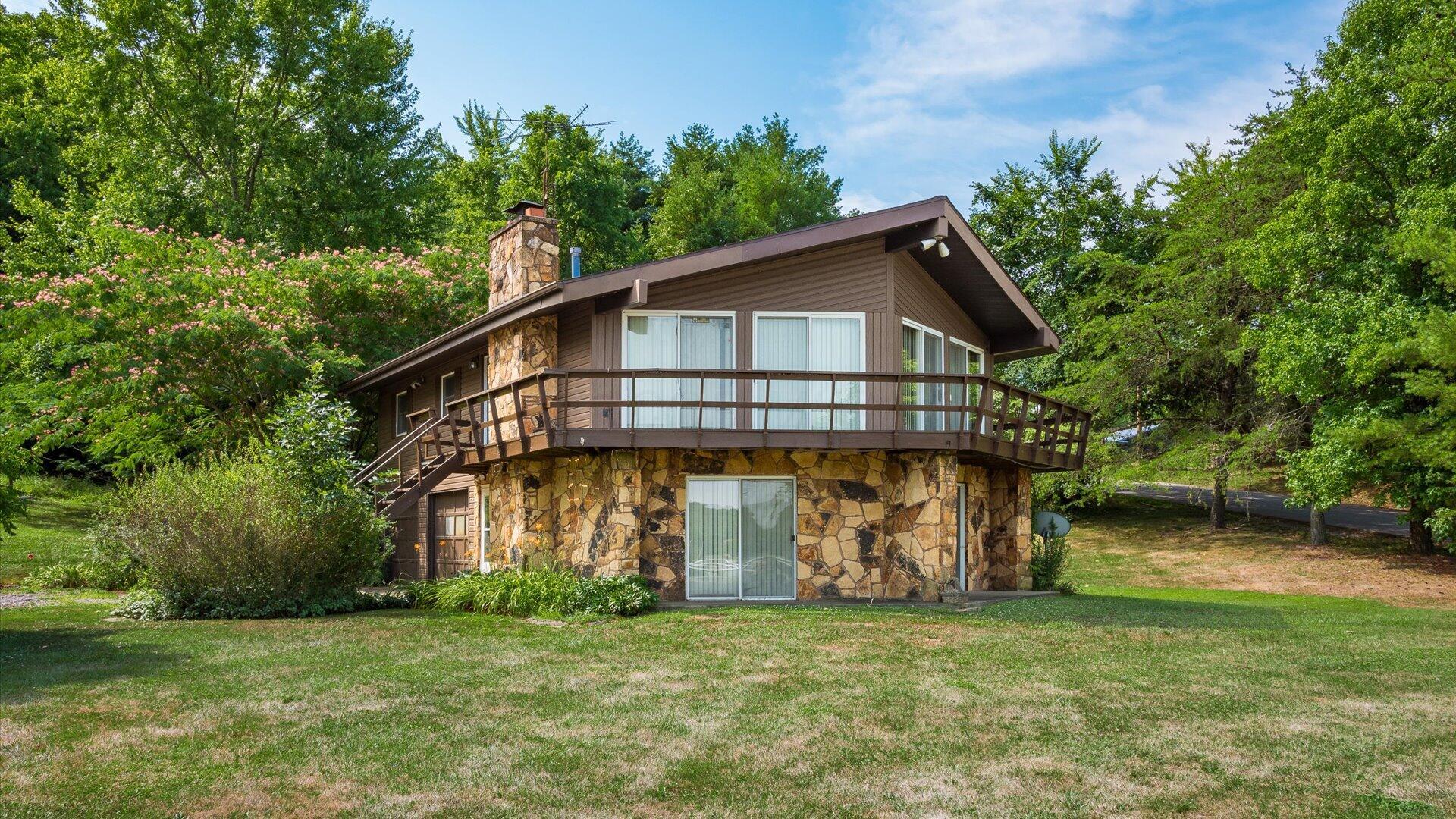 54846 Seneca Lake Road Property Photo