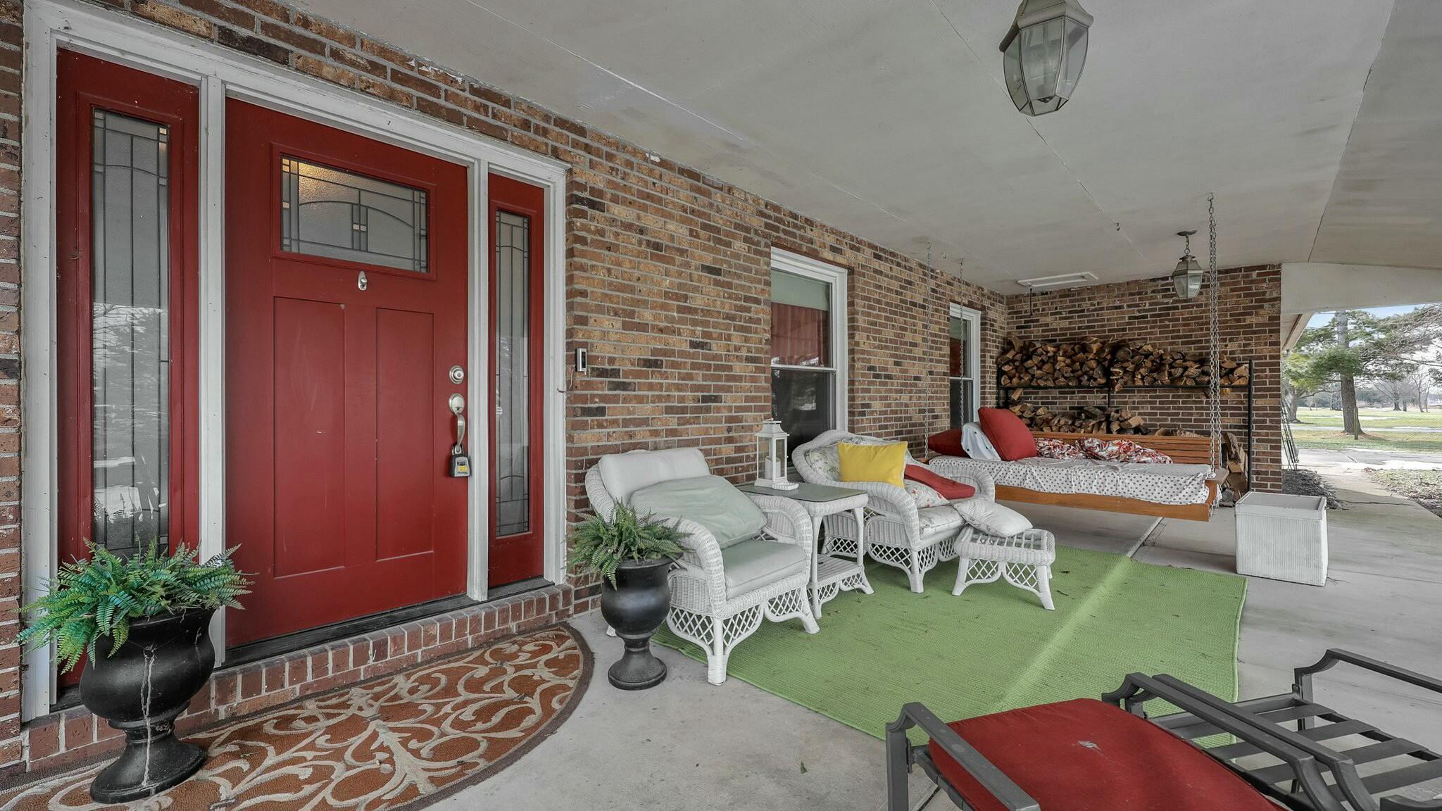 6854 Young Road Property Photo 4