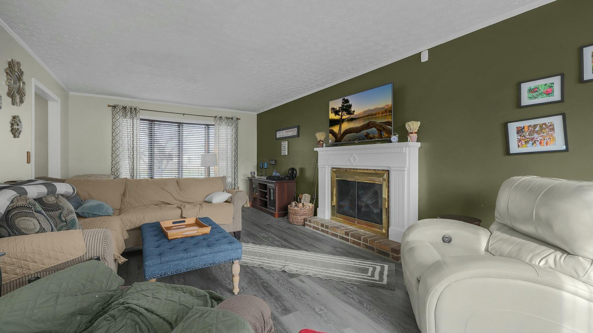 6854 Young Road Property Photo 8