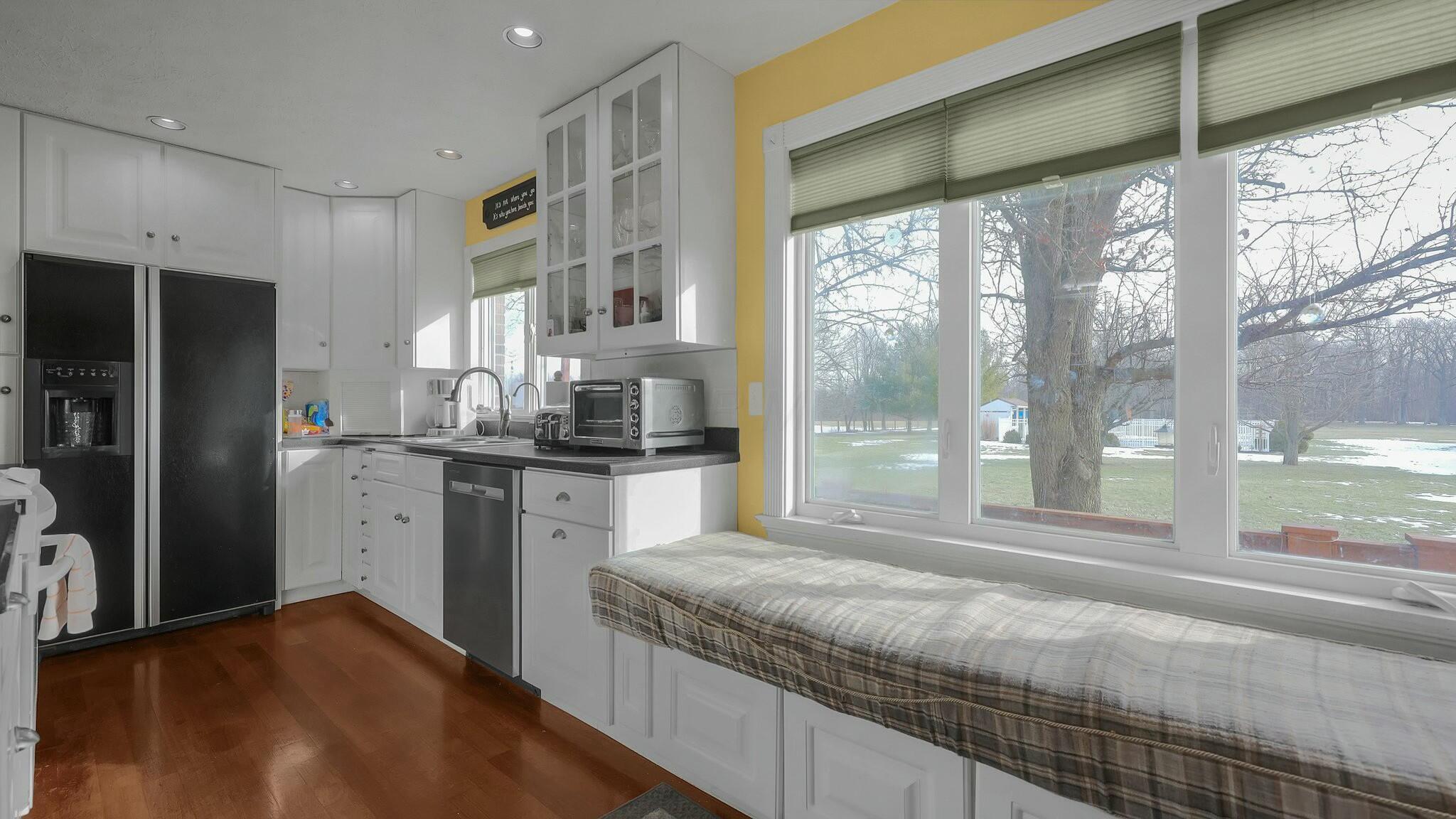 6854 Young Road Property Photo 12