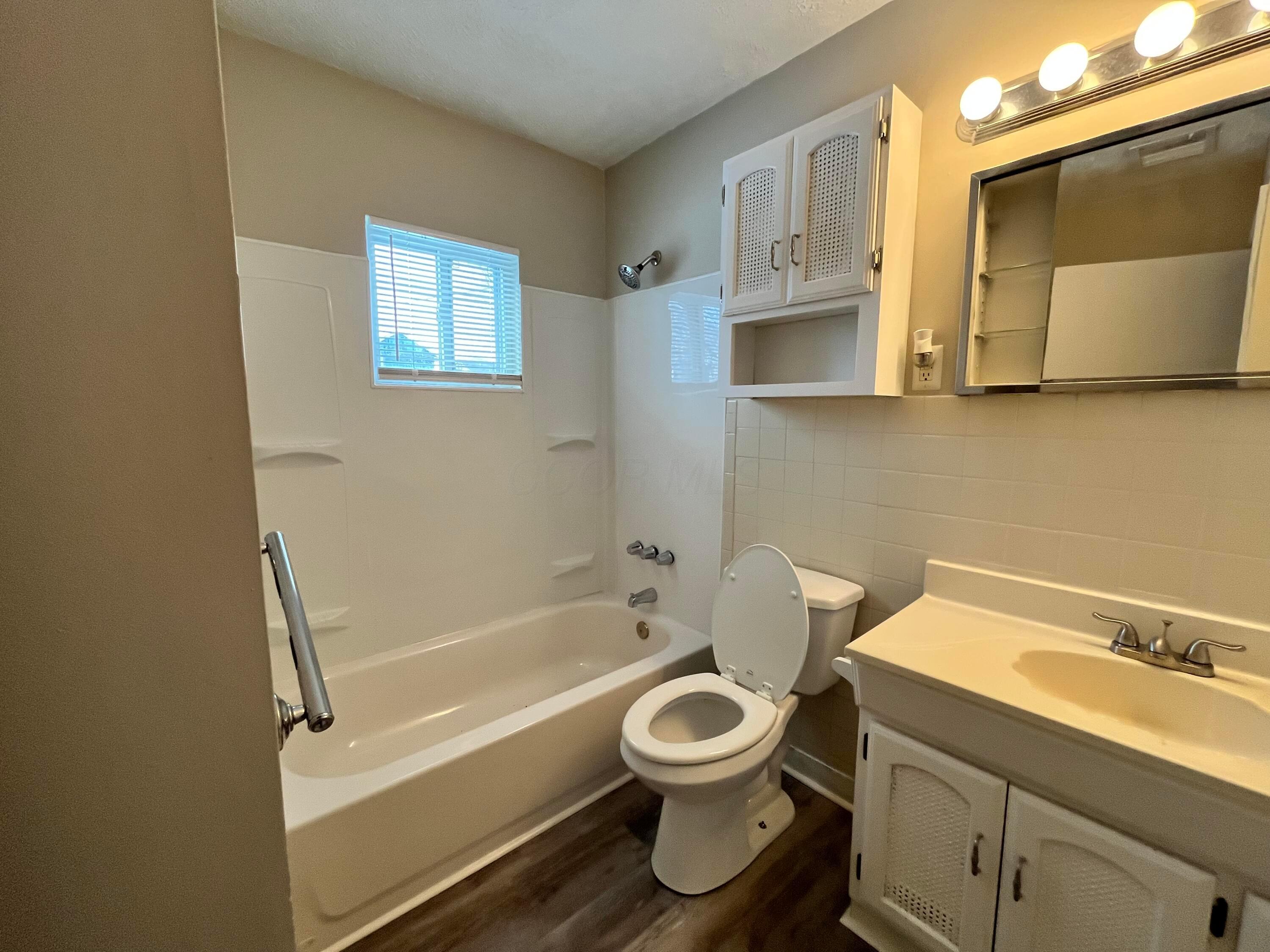 805 Cottrell Drive Property Photo 6