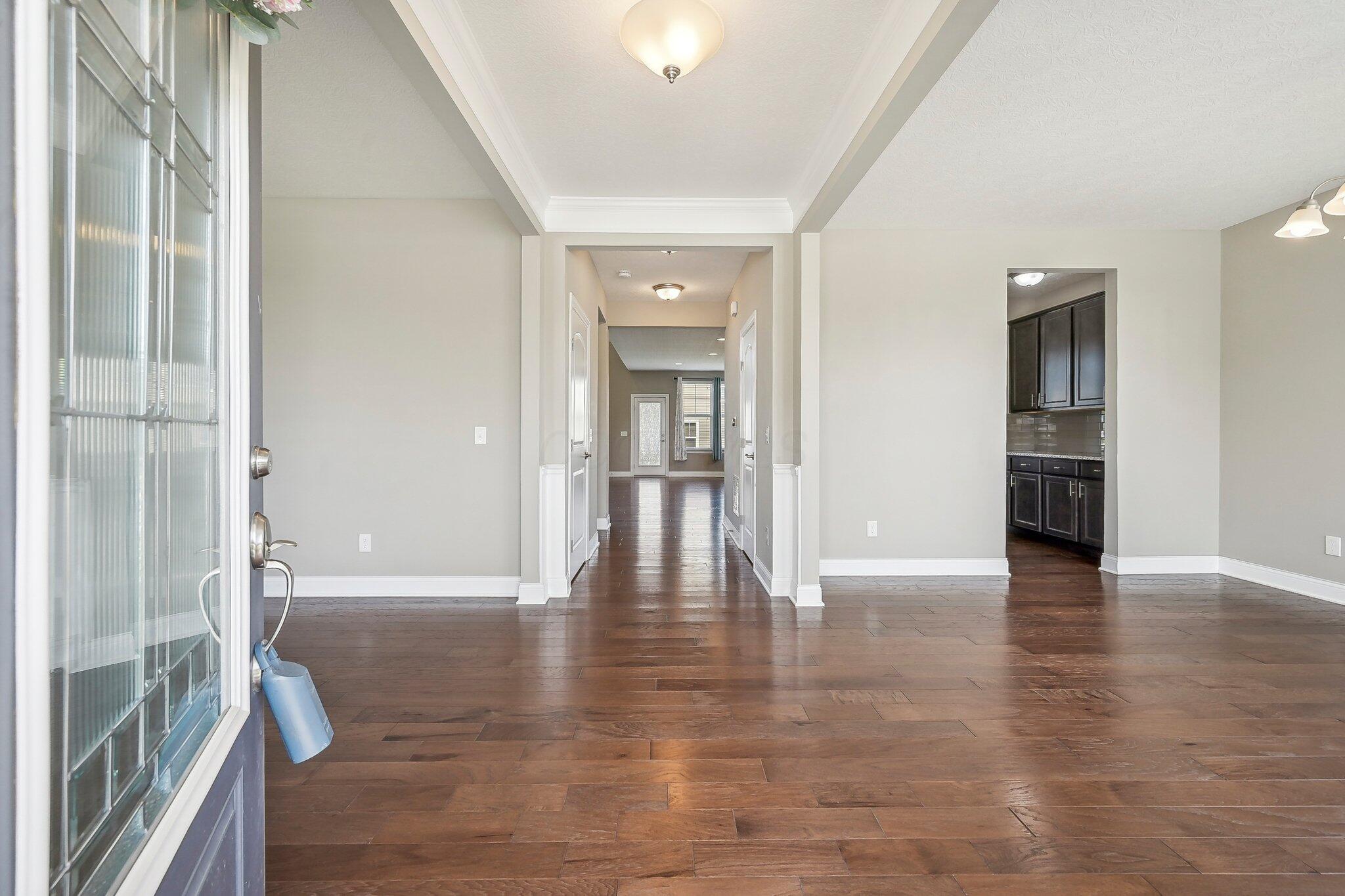 10339 Ivy Chase Property Photo 4