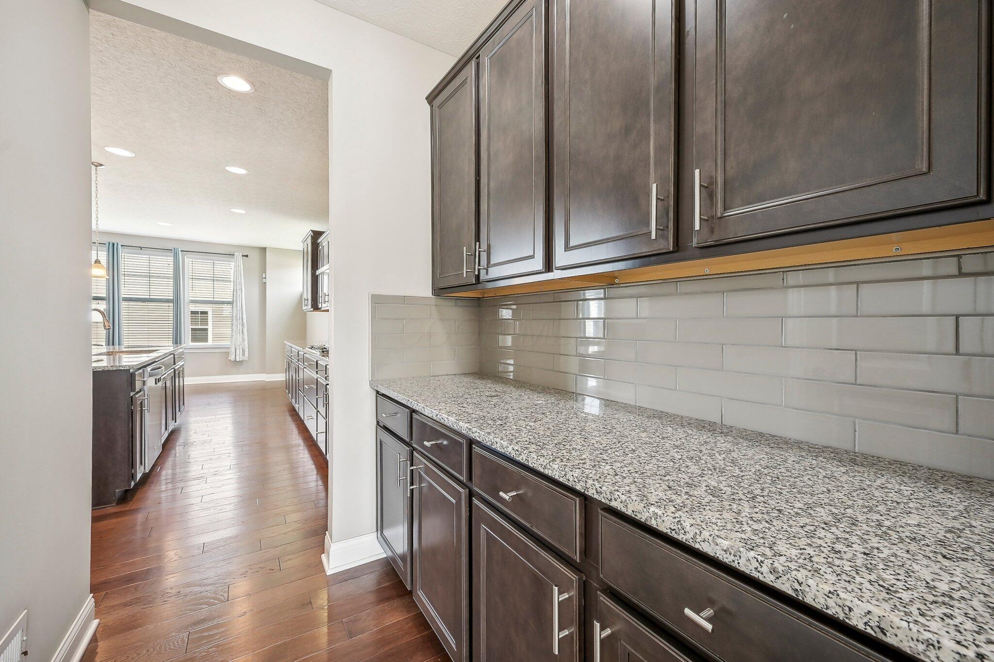 10339 Ivy Chase Property Photo 9