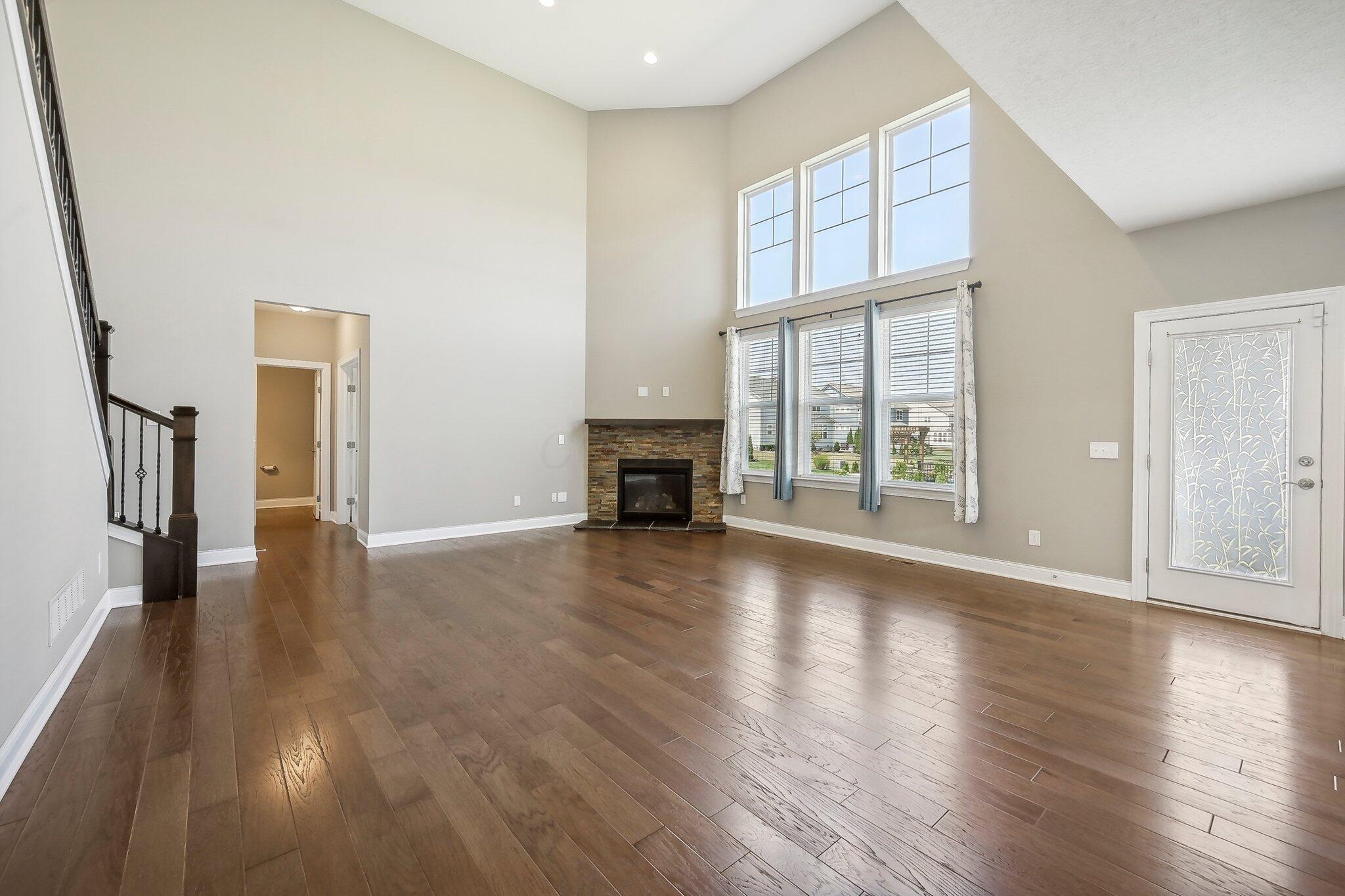10339 Ivy Chase Property Photo 10
