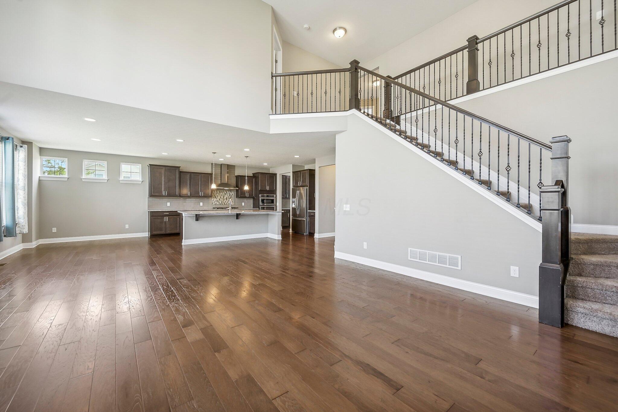 10339 Ivy Chase Property Photo 11
