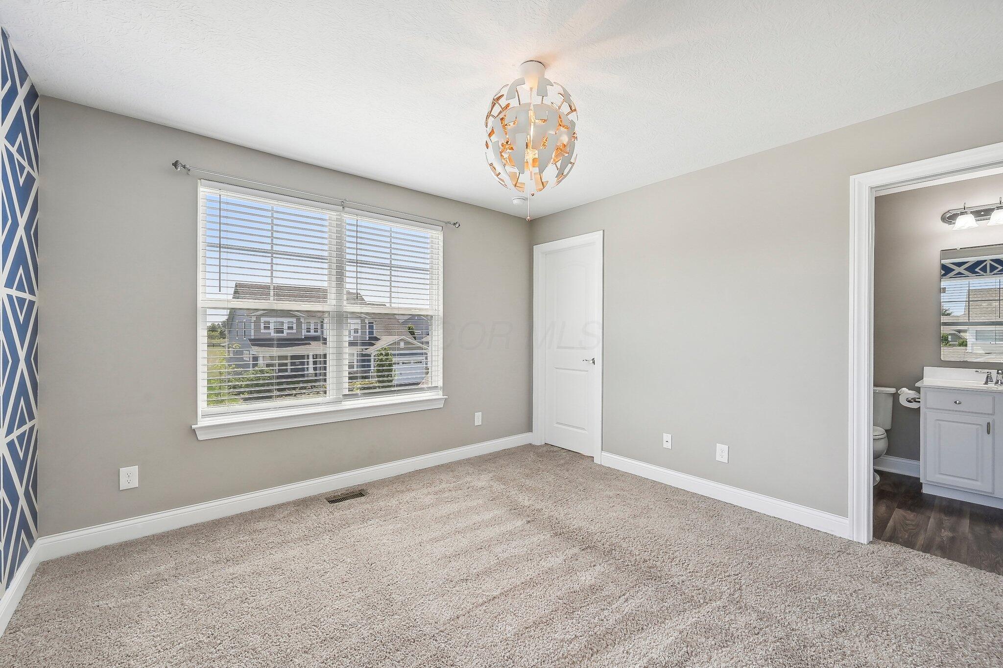 10339 Ivy Chase Property Photo 24