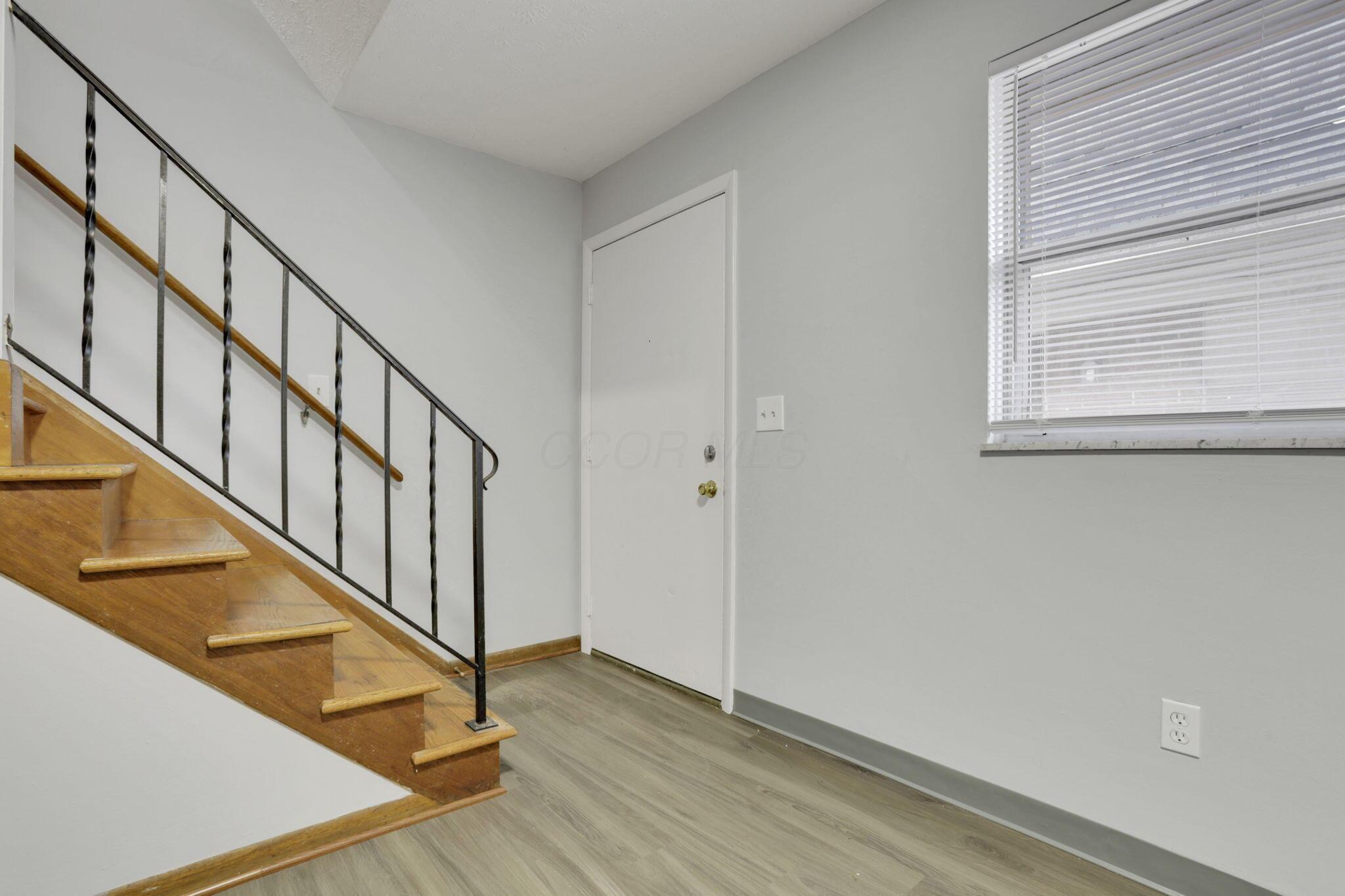 370-376 E Northwood Avenue Property Photo 56