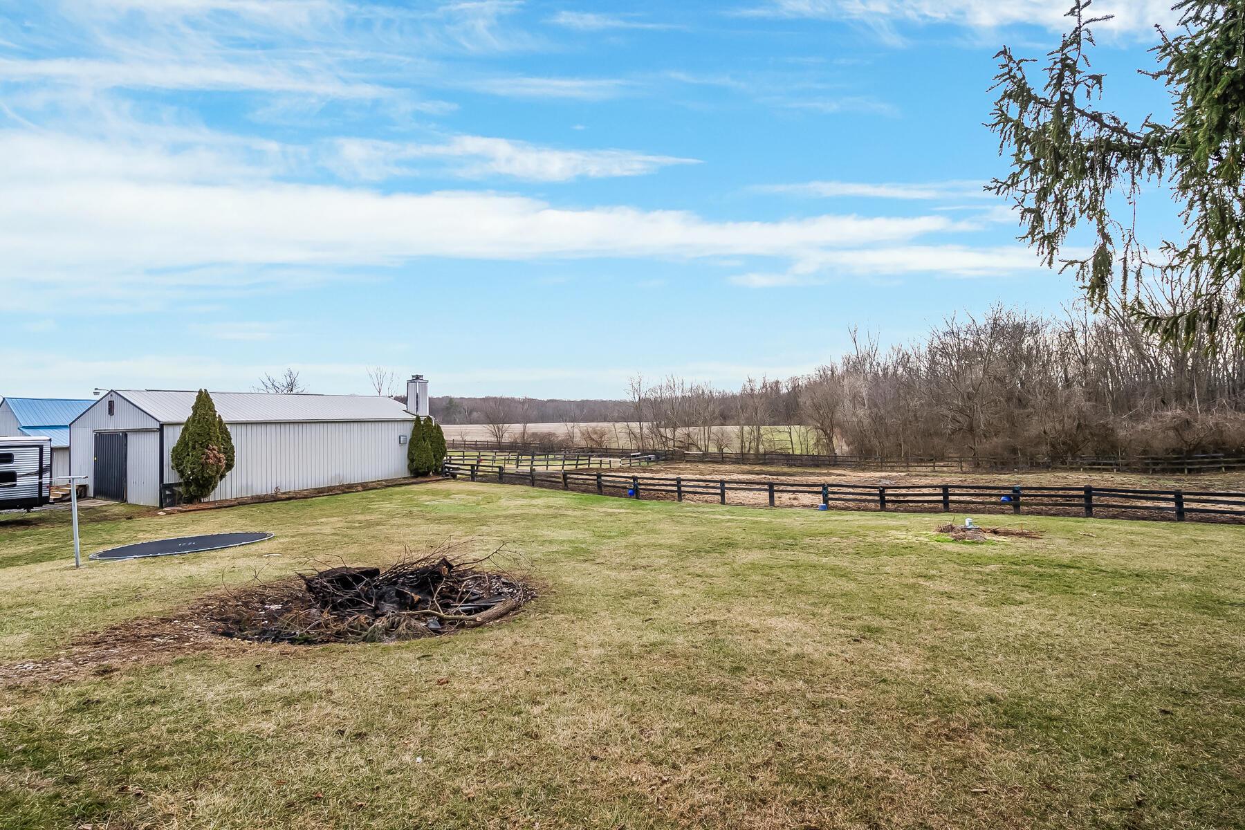 691 Prospect Mount Vernon Road E Property Photo 22