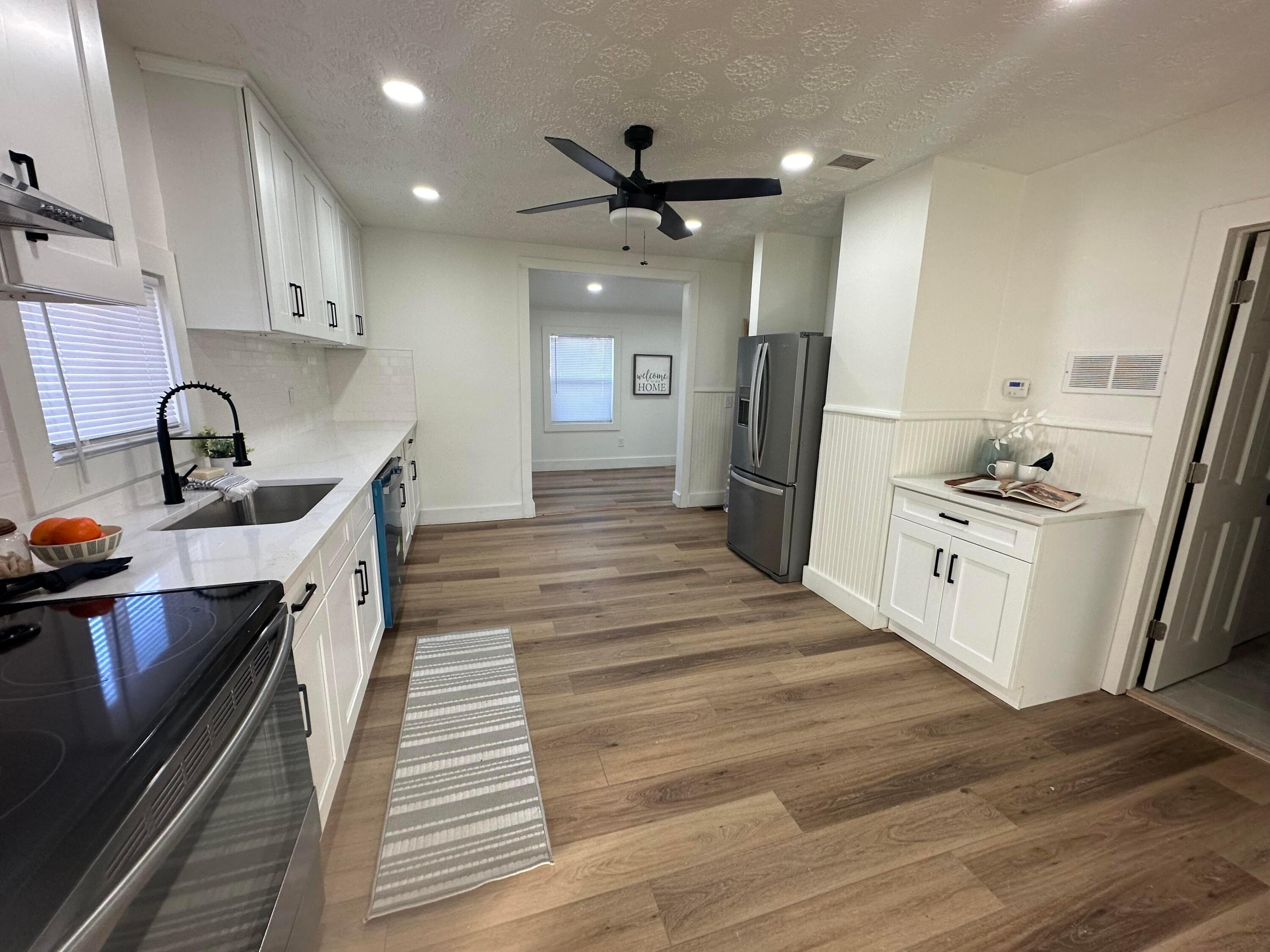 7757 High Street Property Photo 4