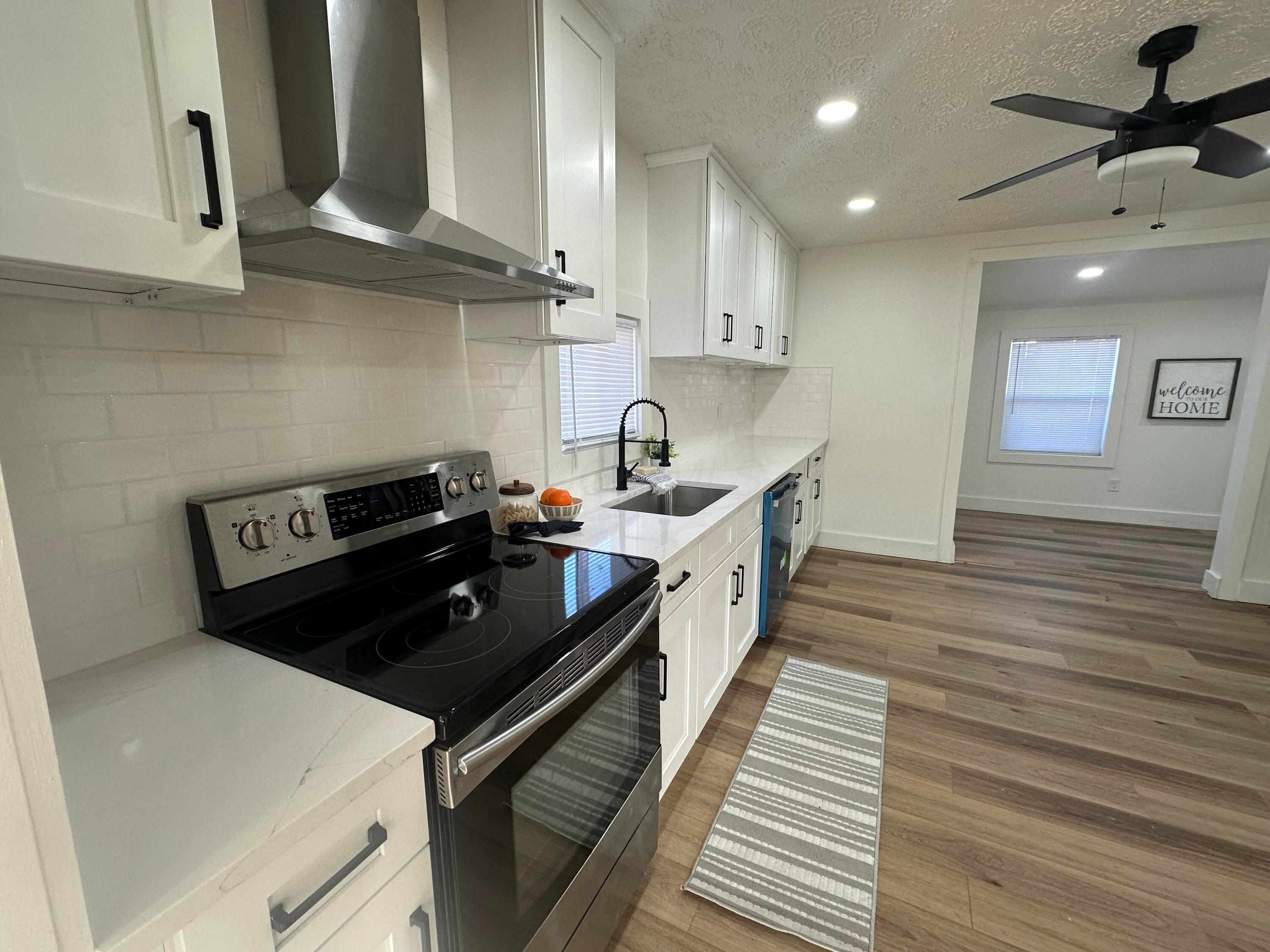 7757 High Street Property Photo 17