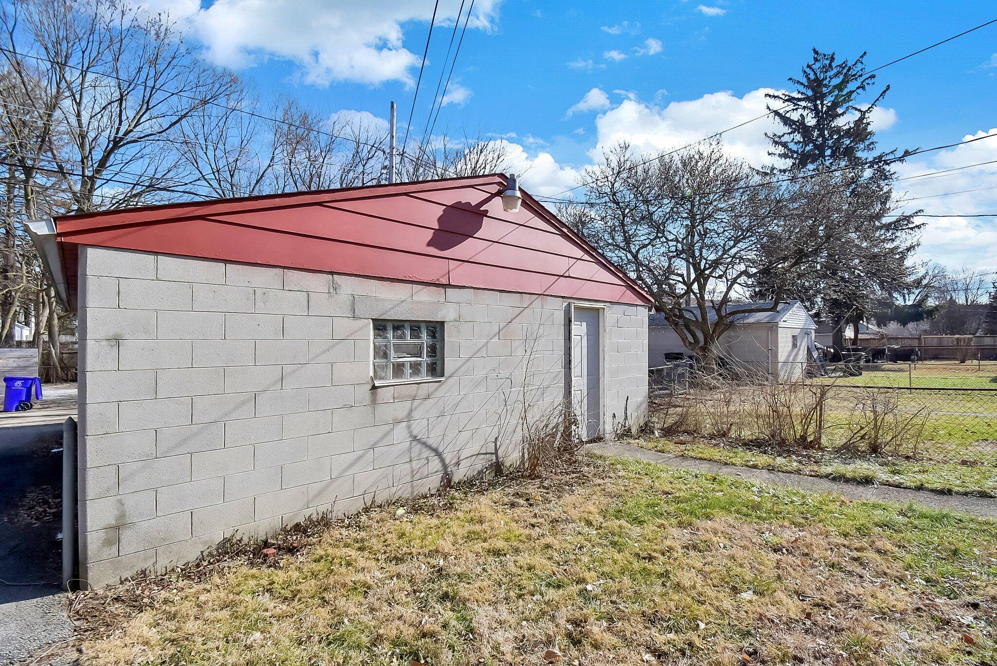 772 Fairwood Avenue Property Photo 8