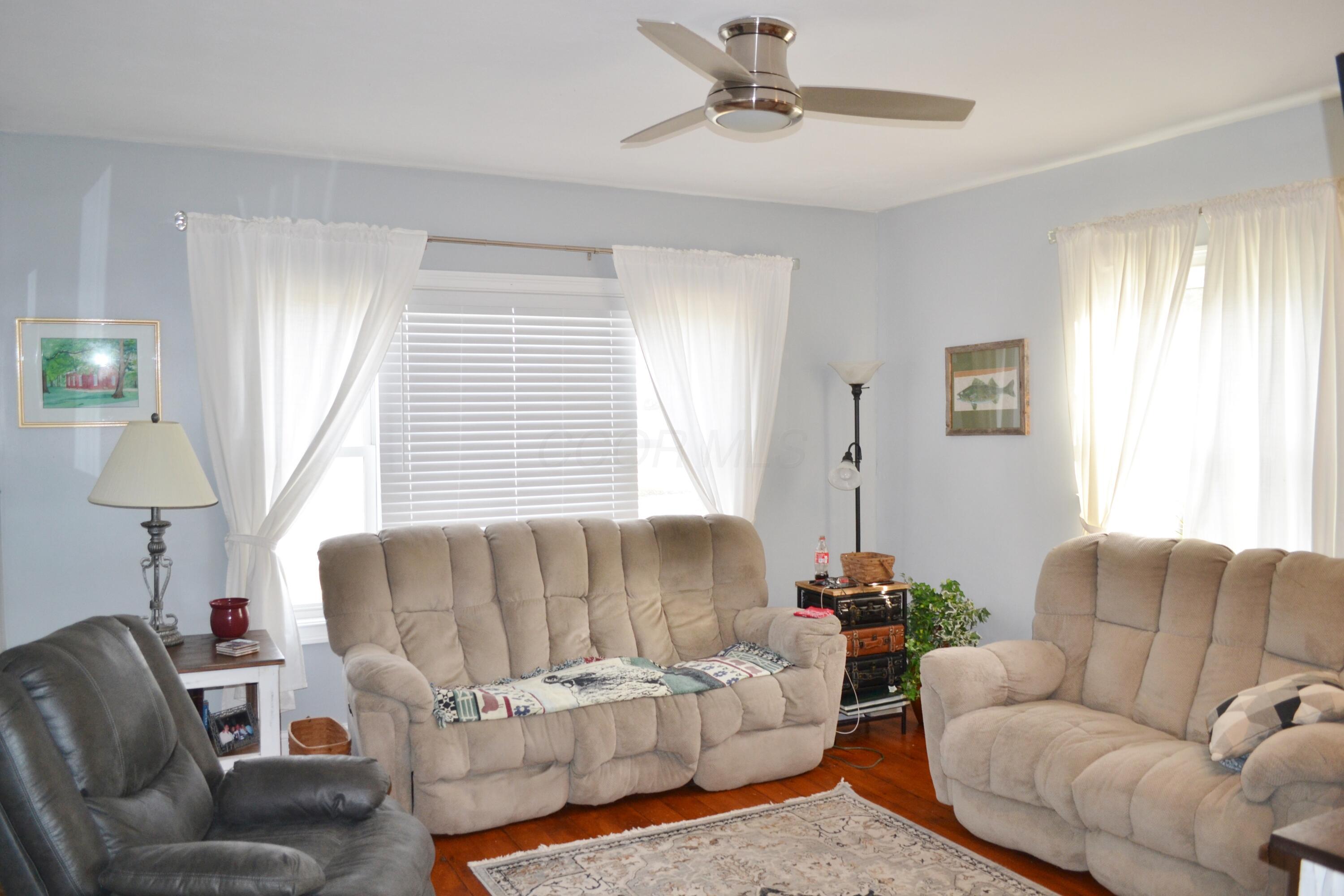 704 S Springfield Street Property Photo 11