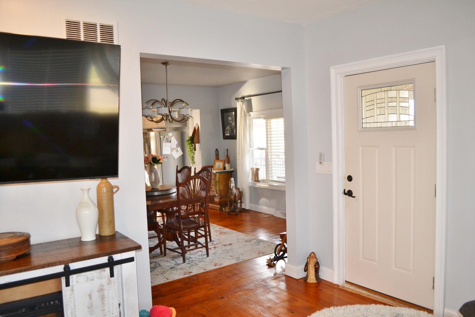704 S Springfield Street Property Photo 15