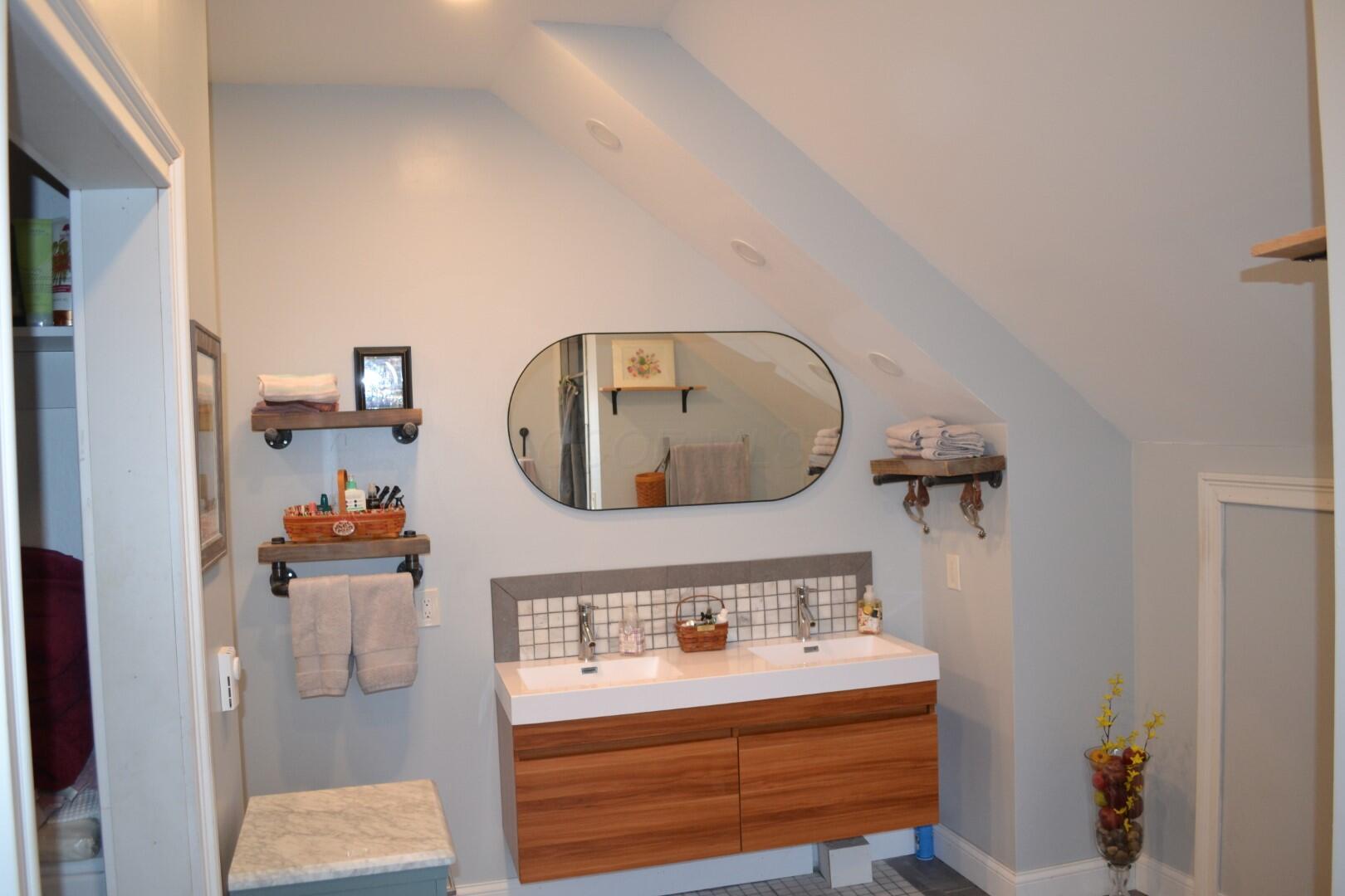 704 S Springfield Street Property Photo 41