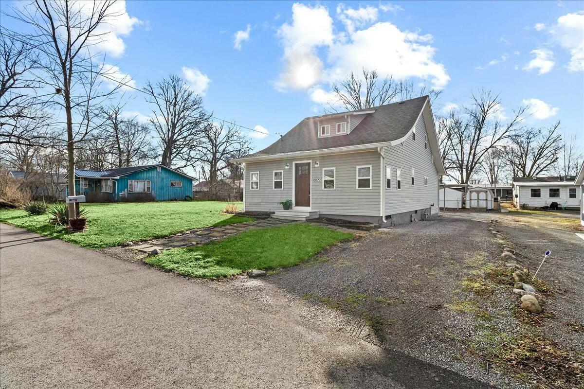 8899 Walnut Street Property Photo