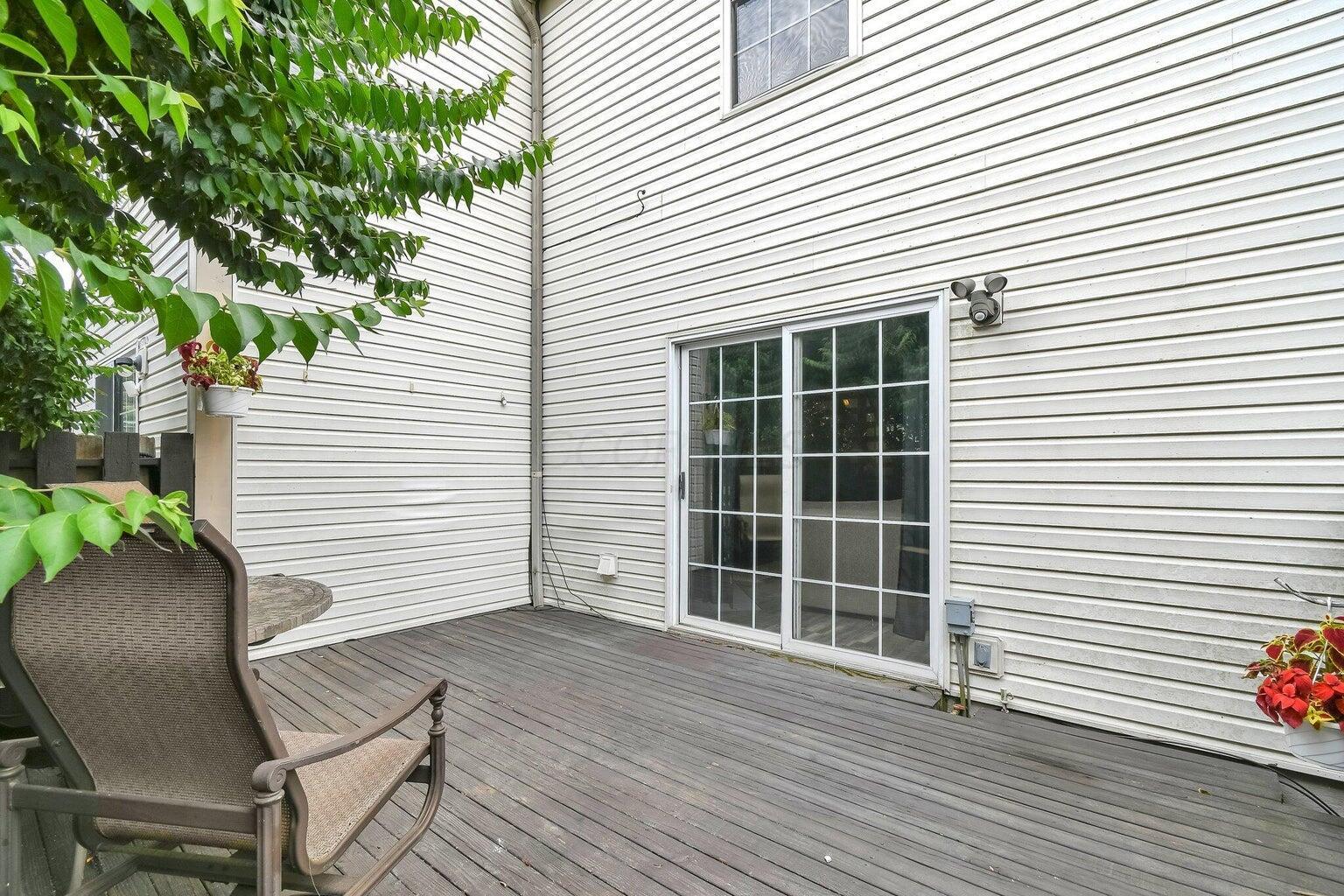 7314 Donovan Drive, 80e Property Photo 15