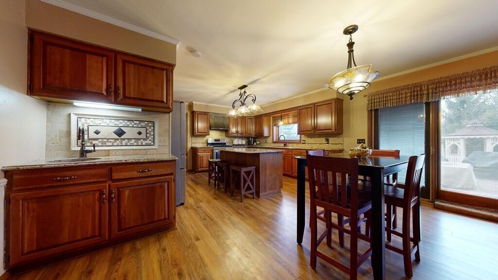 64 Edgewood Drive Property Photo 9
