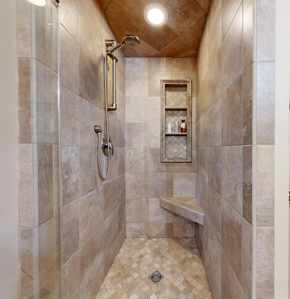 64 Edgewood Drive Property Photo 21