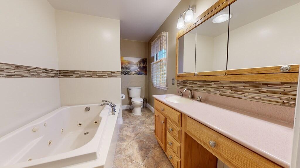 64 Edgewood Drive Property Photo 32