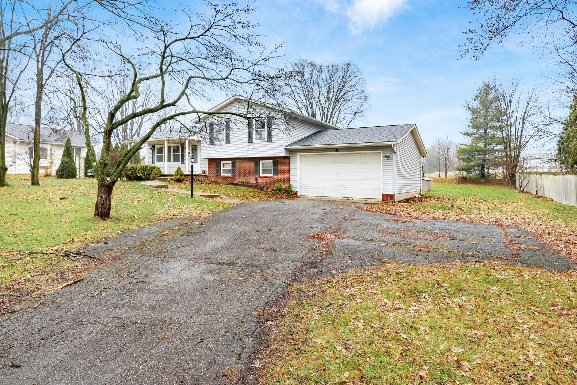 6245 Big Walnut Road Property Photo 4