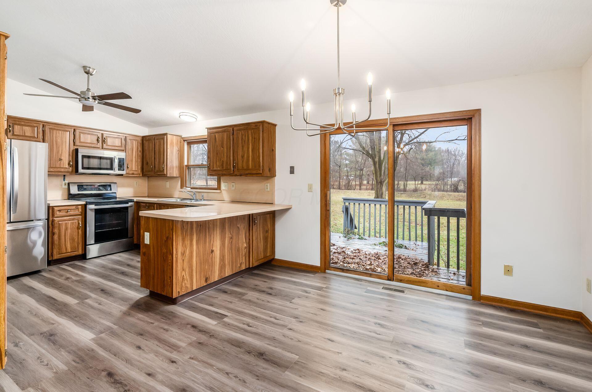 6245 Big Walnut Road Property Photo 10