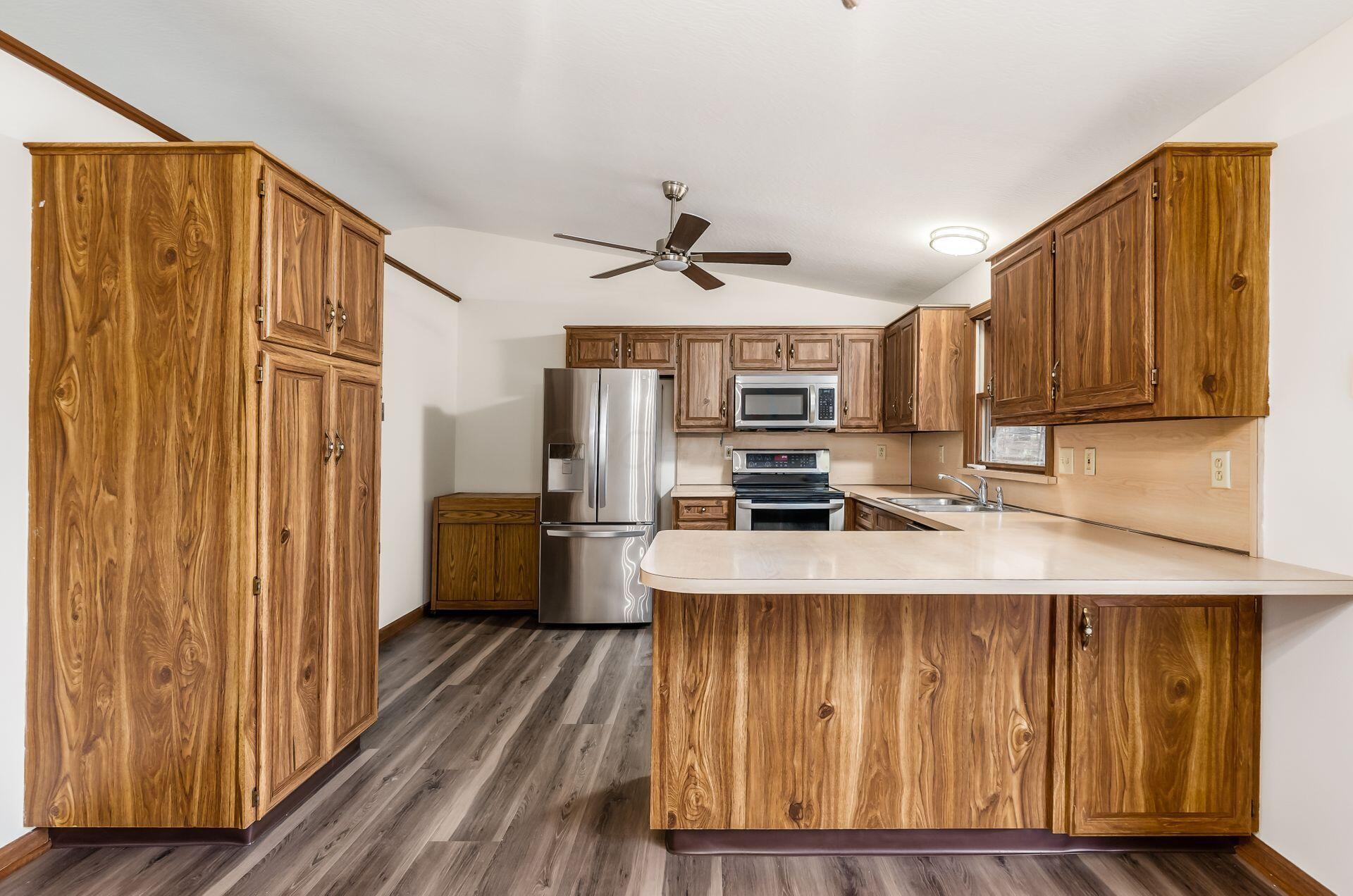 6245 Big Walnut Road Property Photo 14