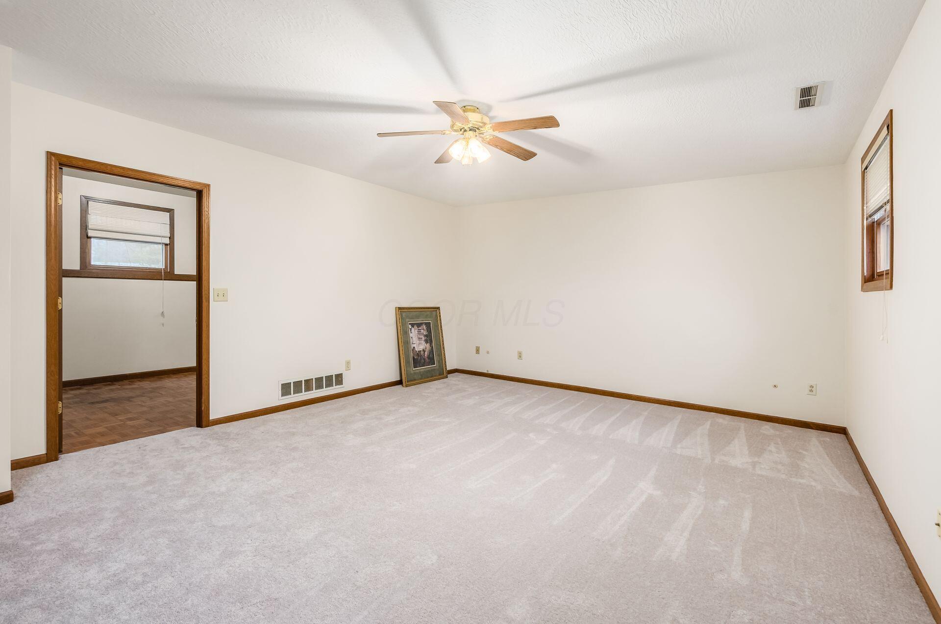 6245 Big Walnut Road Property Photo 31