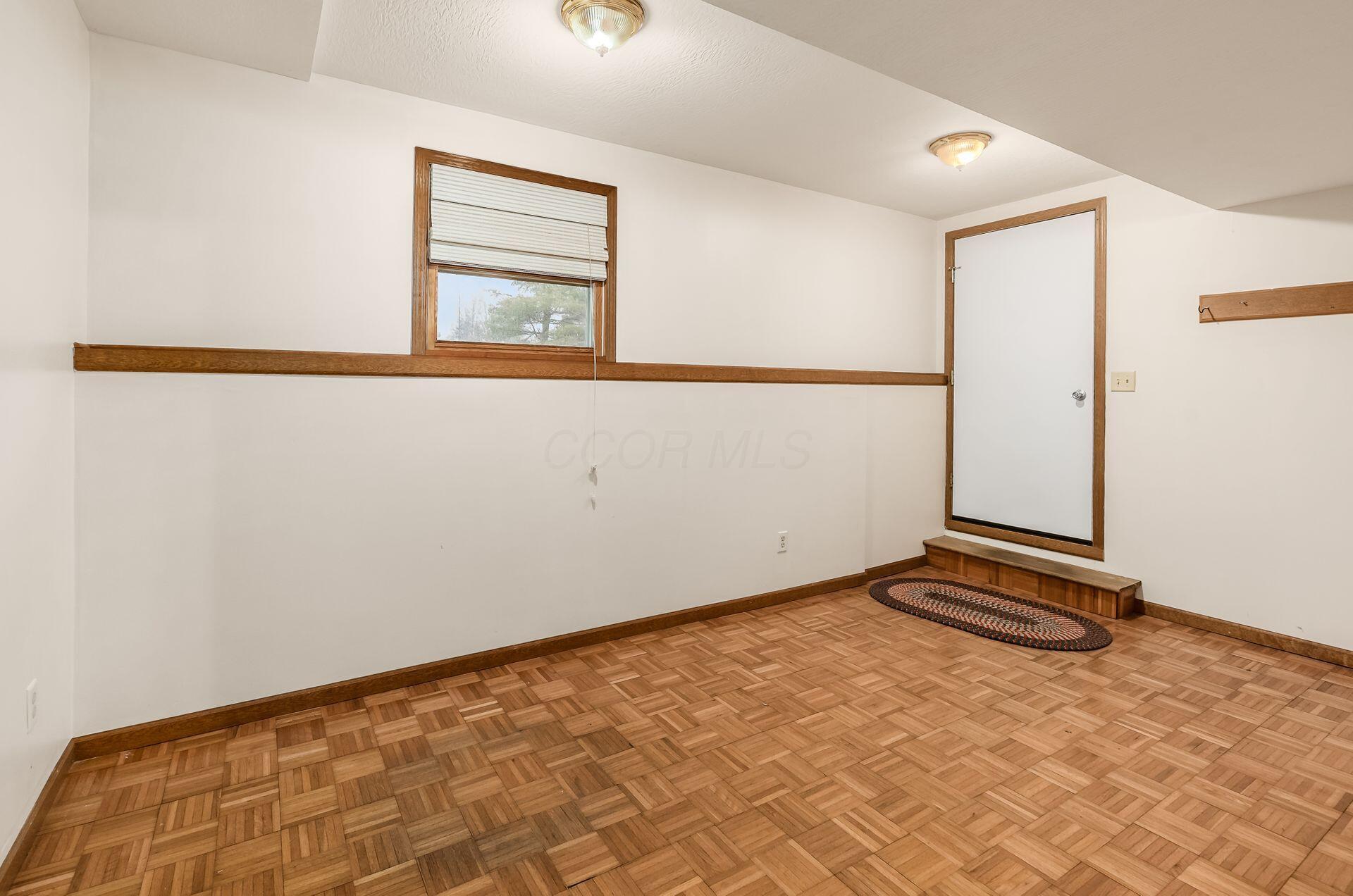 6245 Big Walnut Road Property Photo 32
