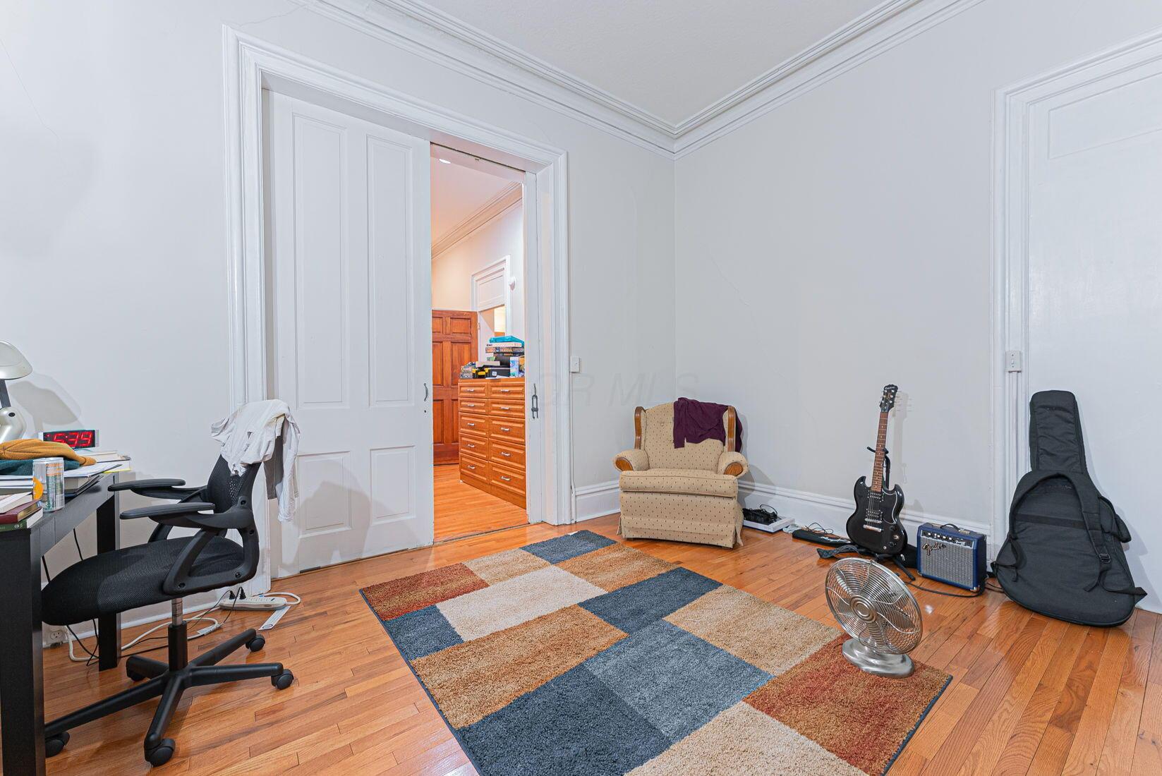 81 Park Ave Property Photo 34