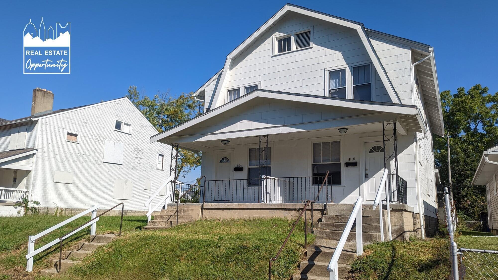 1564-1566 E Blake Avenue Property Photo 1