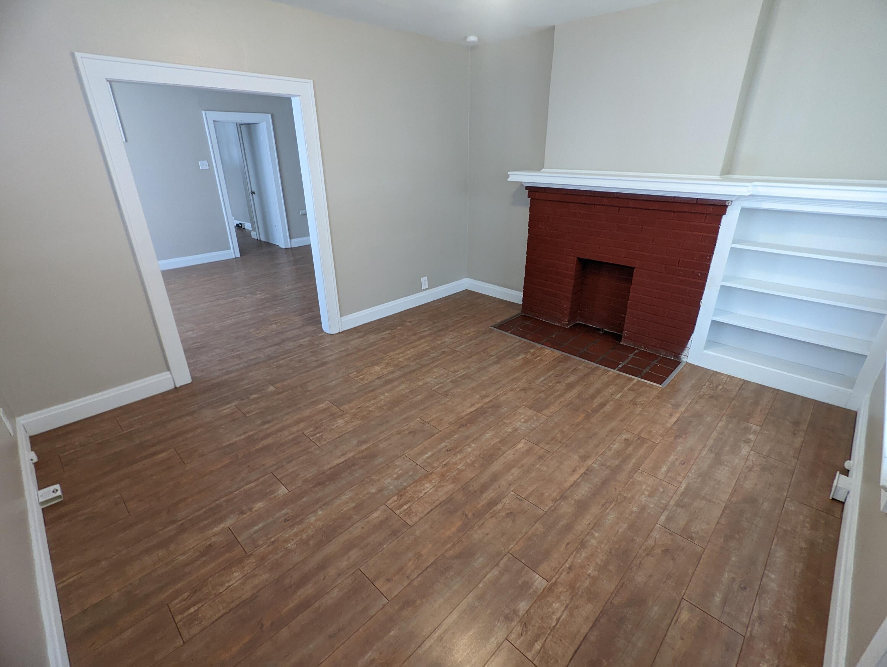 1564-1566 E Blake Avenue Property Photo 9