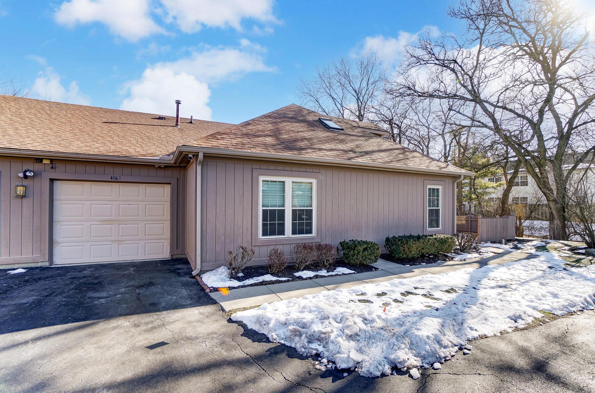 4863 Berry Leaf Place Property Photo 2