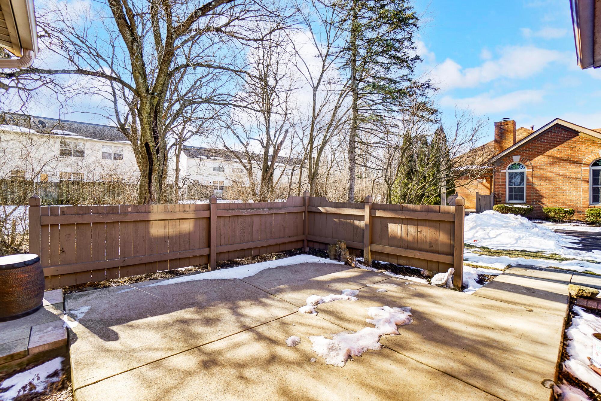 4863 Berry Leaf Place Property Photo 4