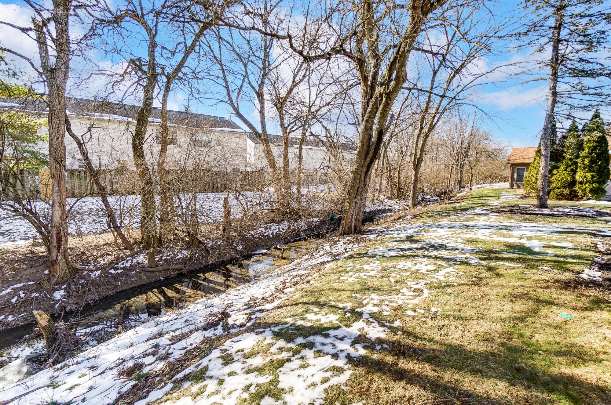4863 Berry Leaf Place Property Photo 6