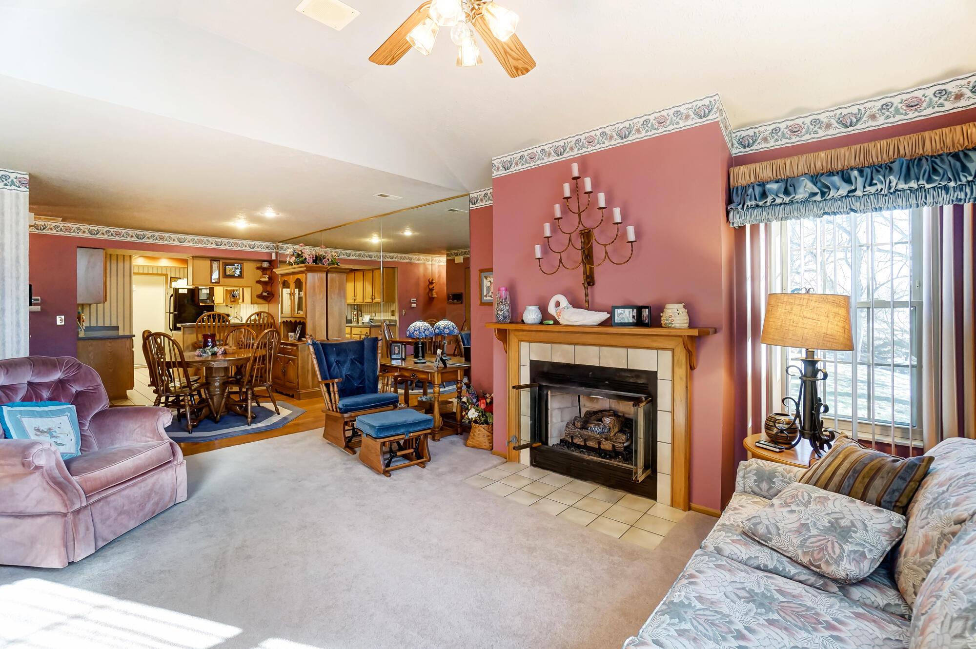 4863 Berry Leaf Place Property Photo 10