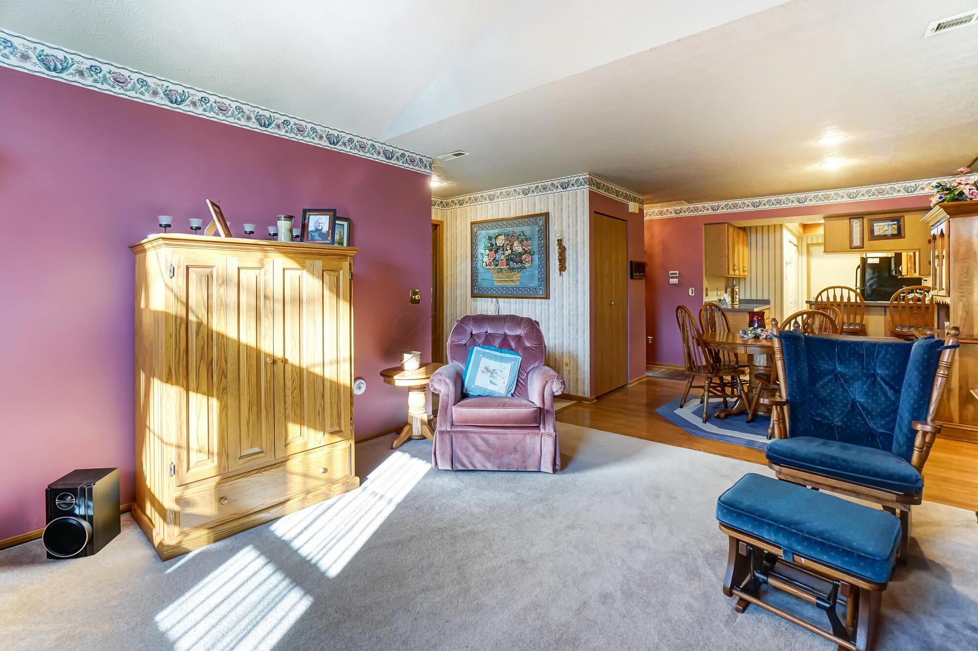4863 Berry Leaf Place Property Photo 11
