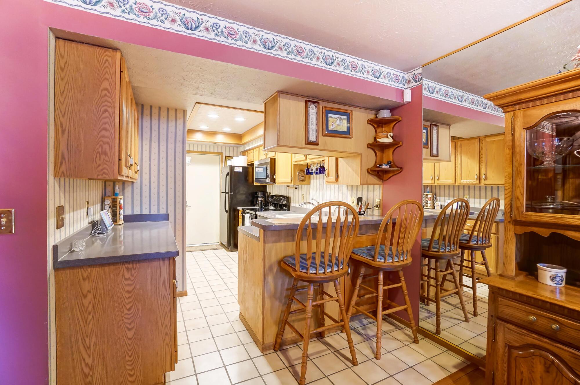 4863 Berry Leaf Place Property Photo 13