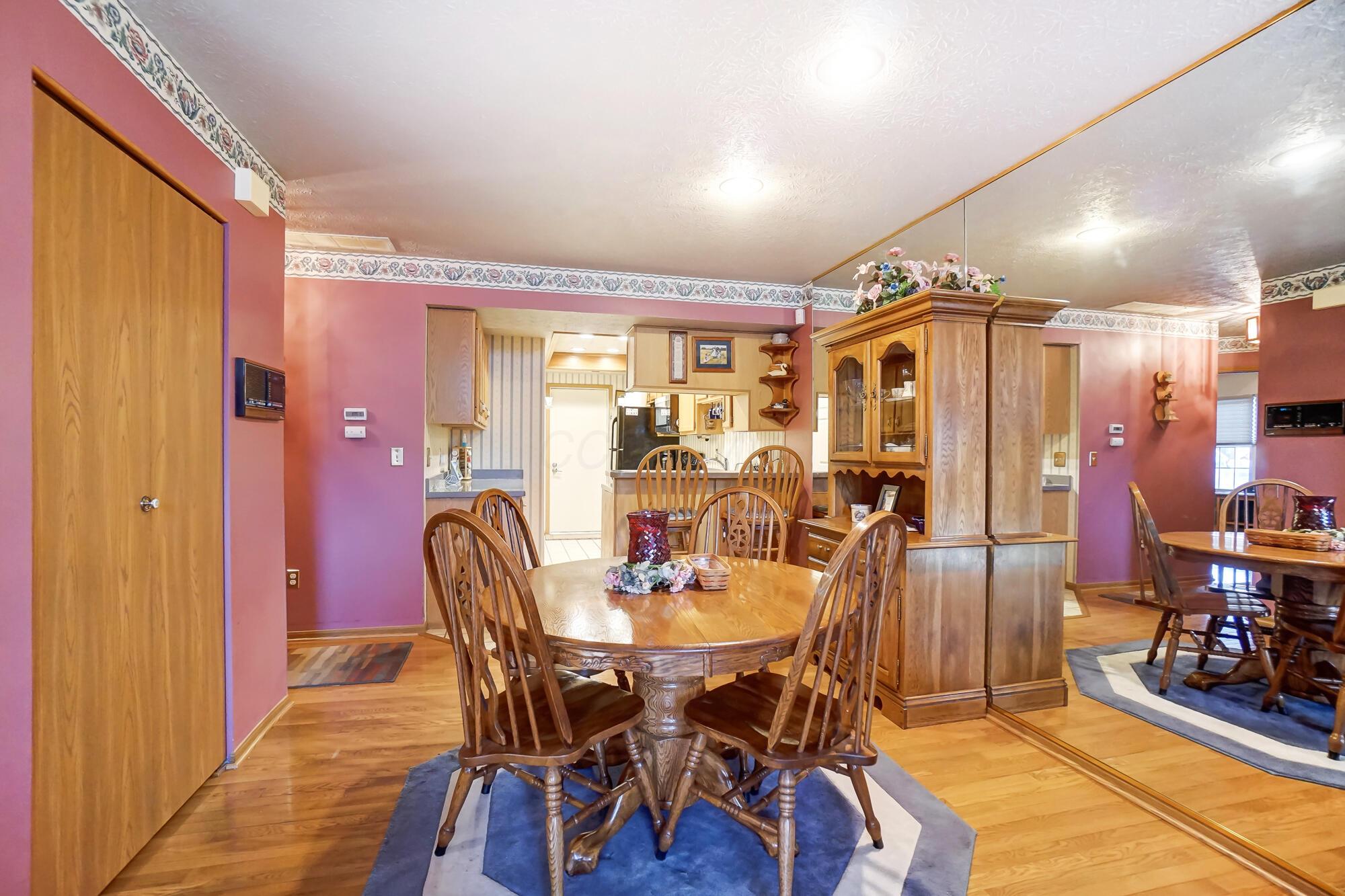 4863 Berry Leaf Place Property Photo 19