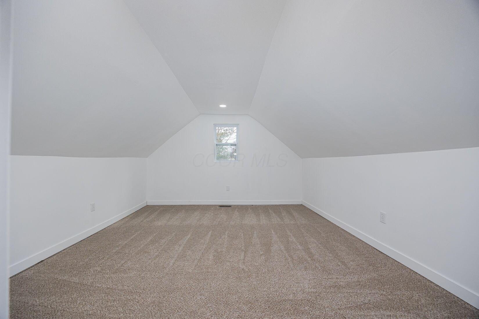 40 Hayden Avenue Property Photo 28