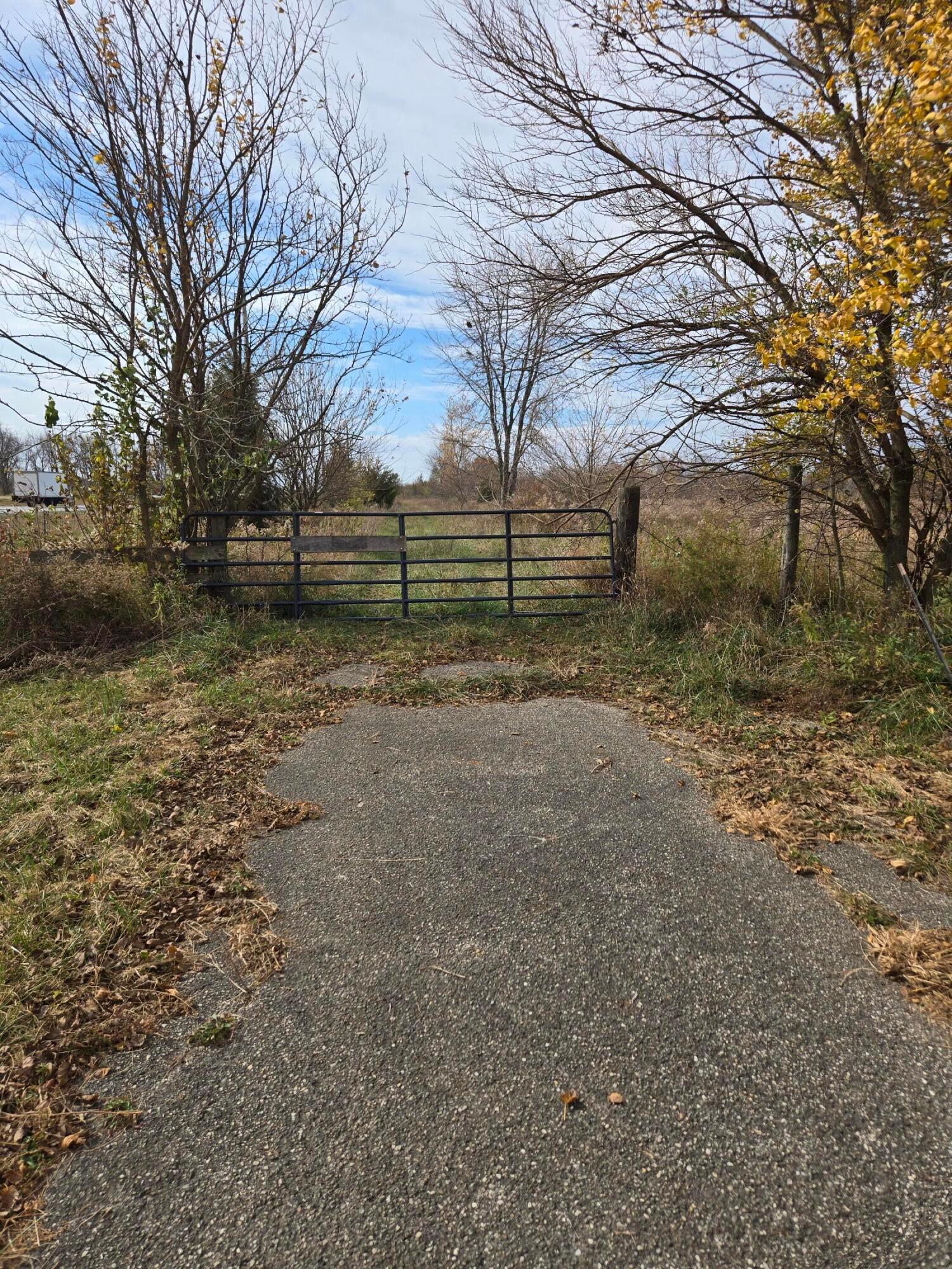 10681 Prairie Road Property Photo 1
