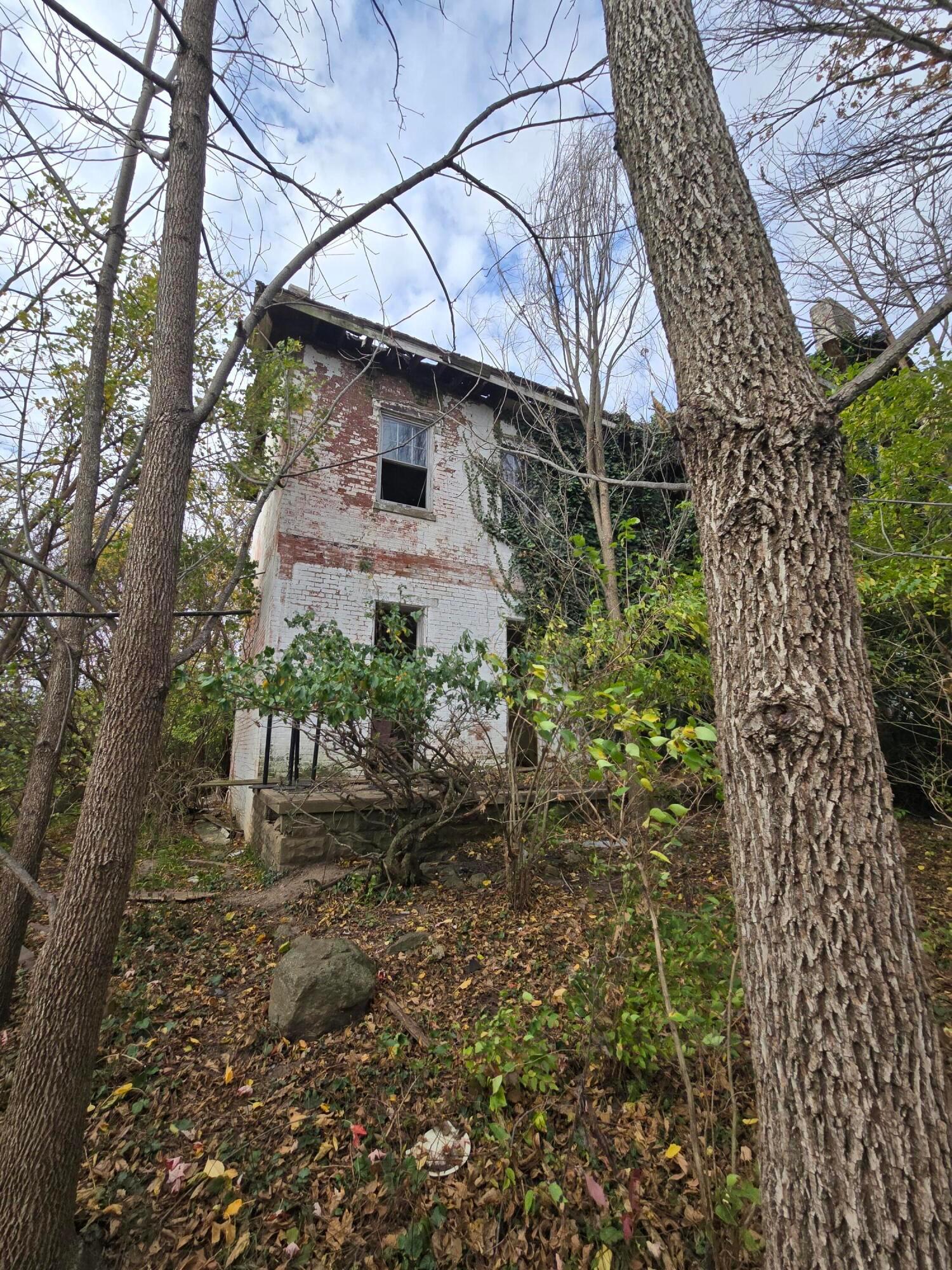 10681 Prairie Road Property Photo 8