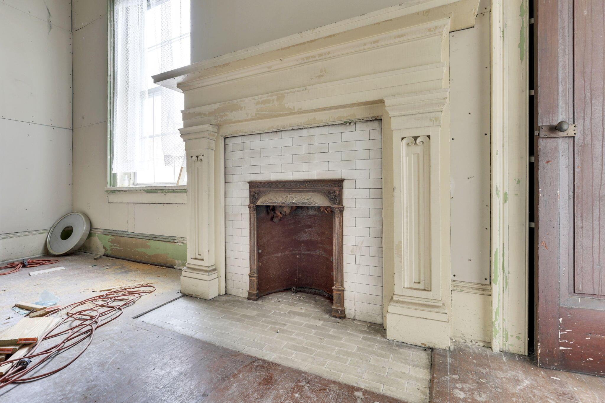 154 E Main Street Property Photo 48