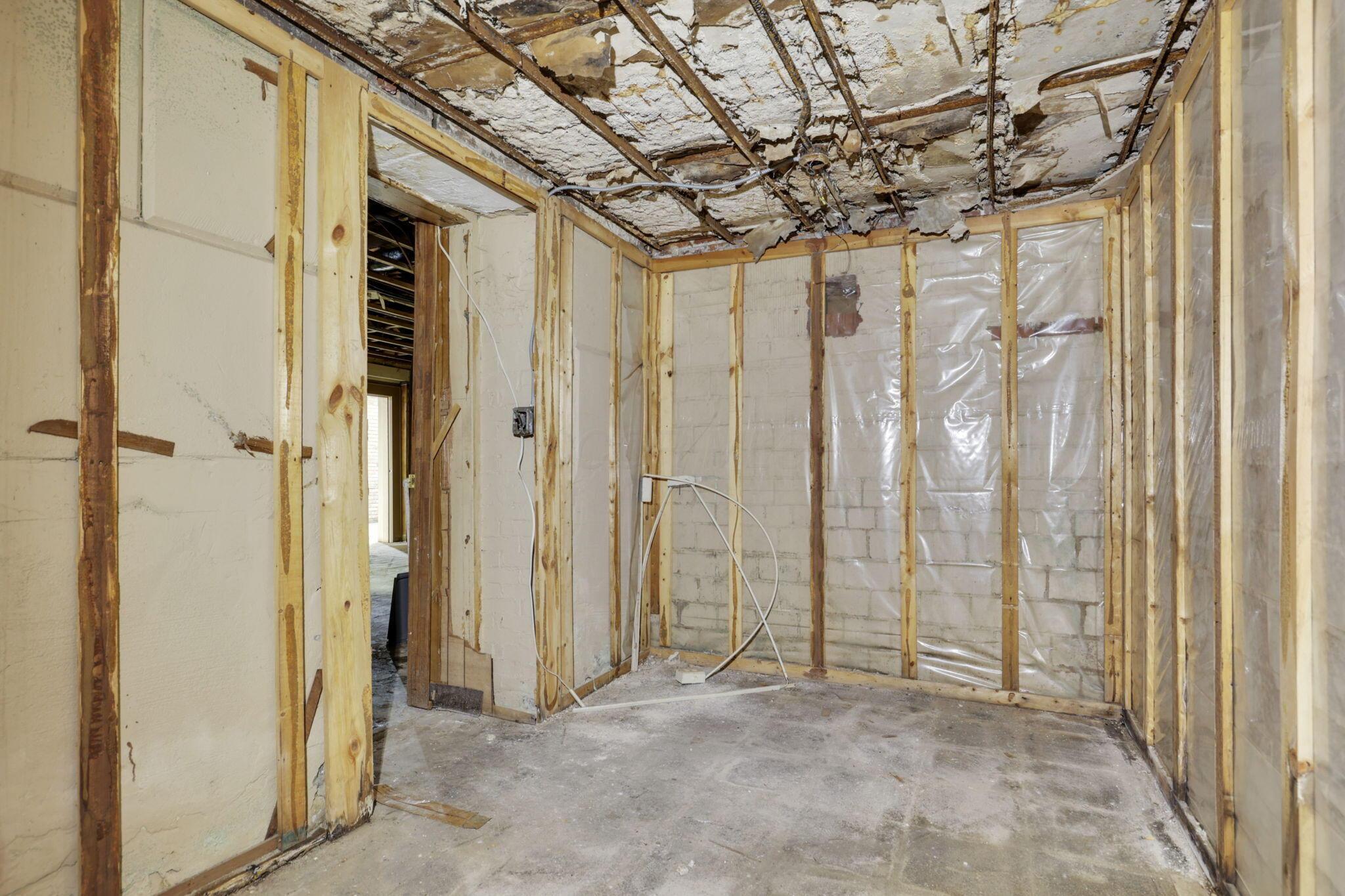 154 E Main Street Property Photo 78