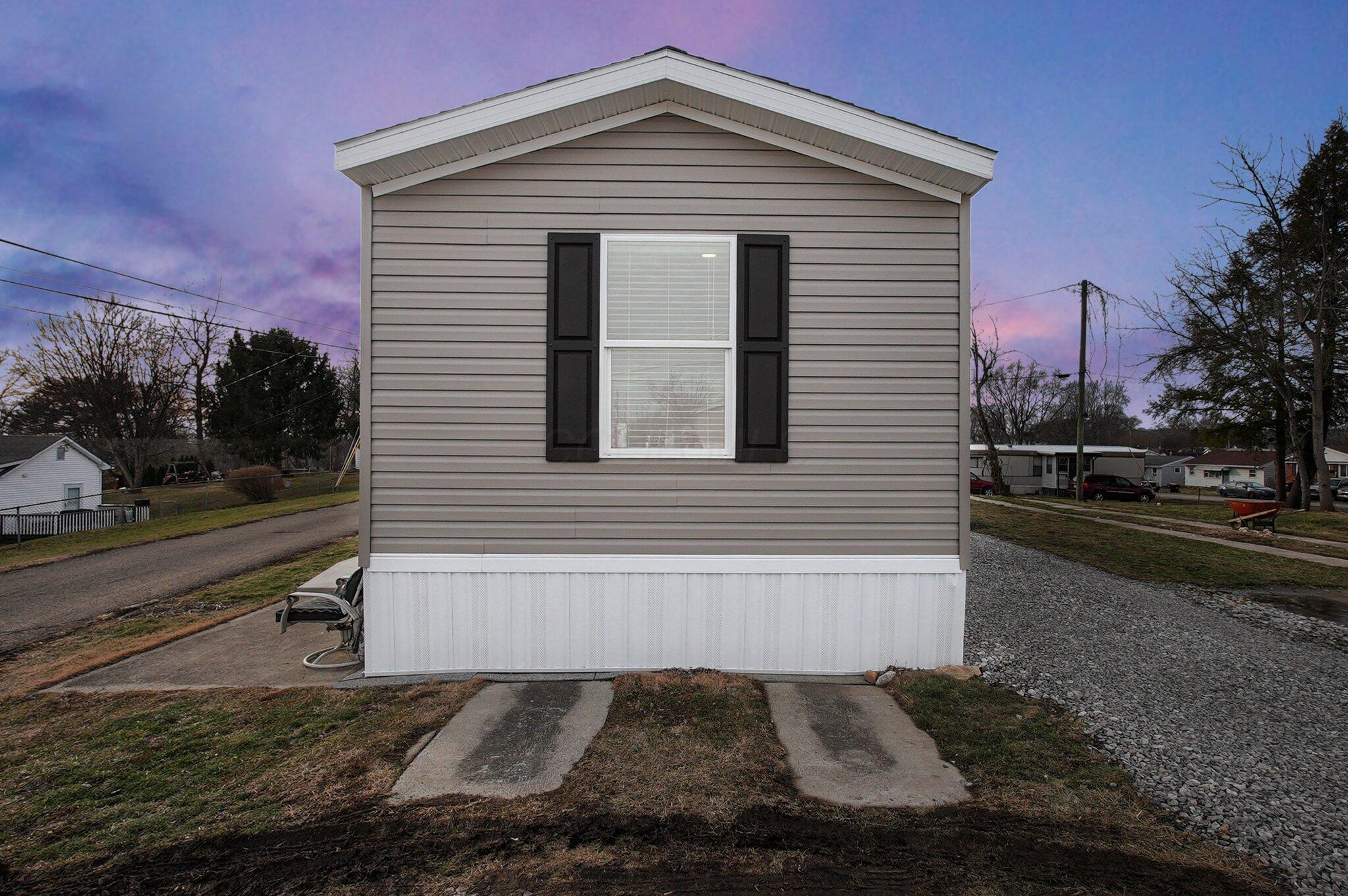 9 Elcar Property Photo 2