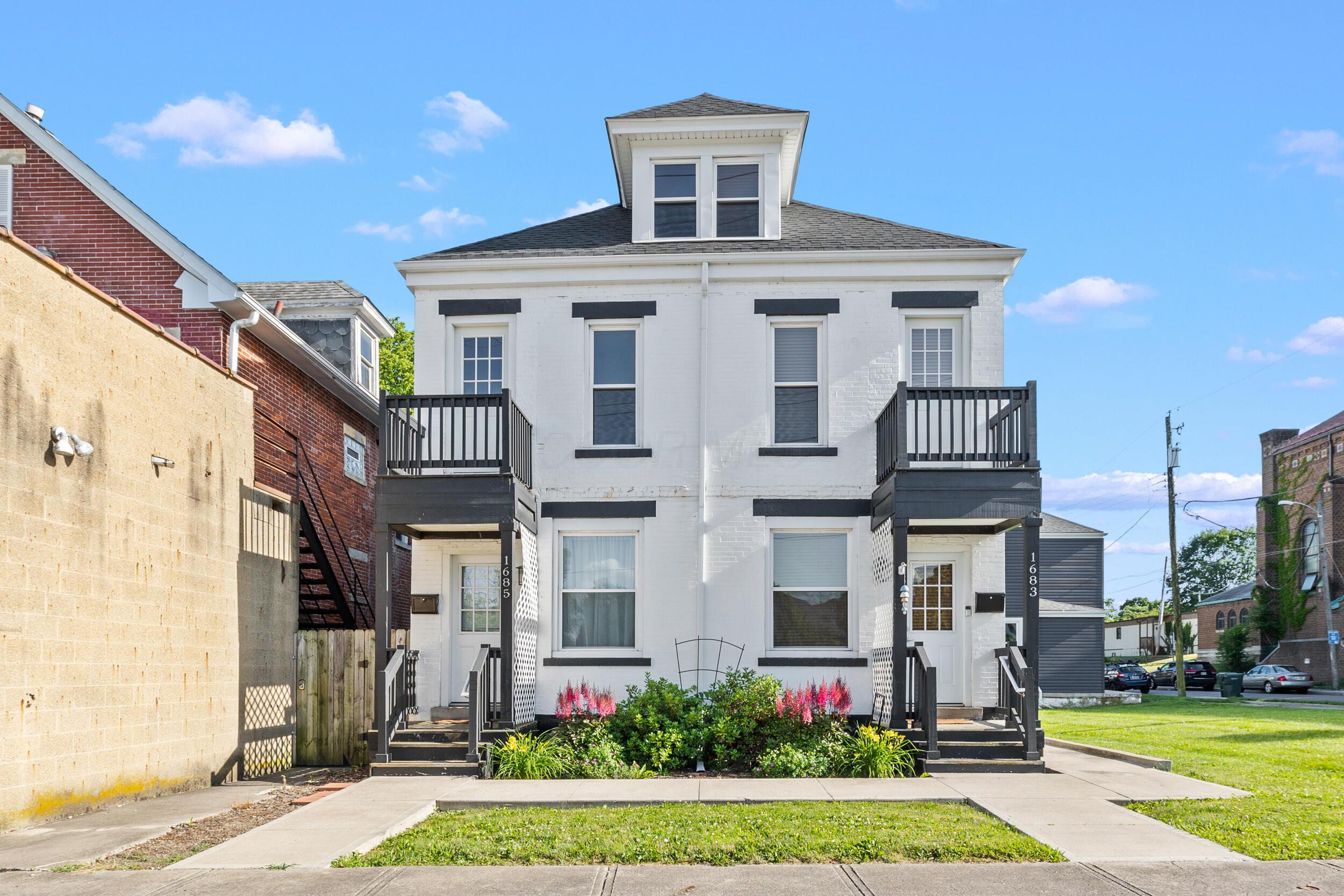 1683-1685 E Main Street Property Photo 1