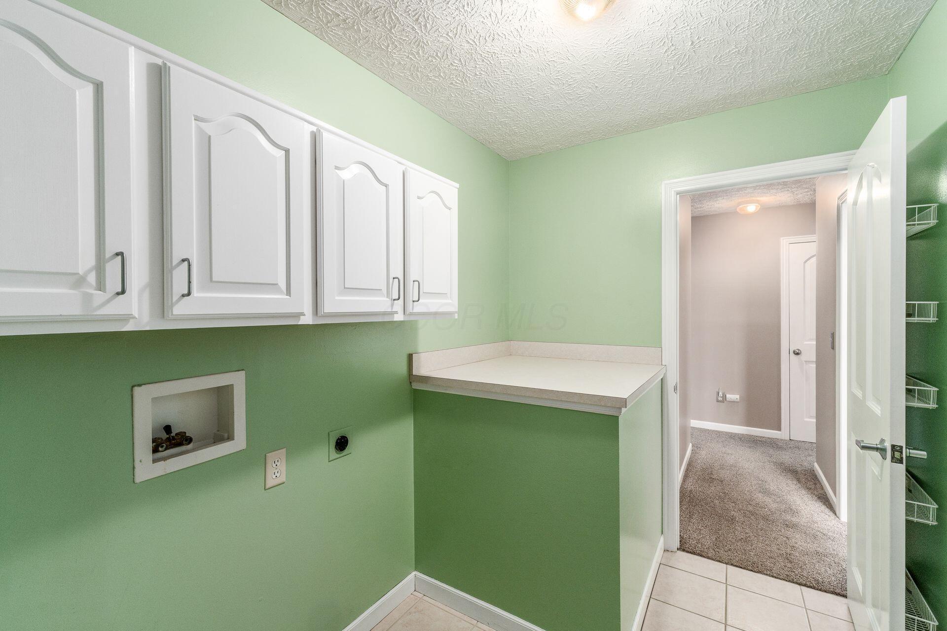 181 Royal Farm E Property Photo 15
