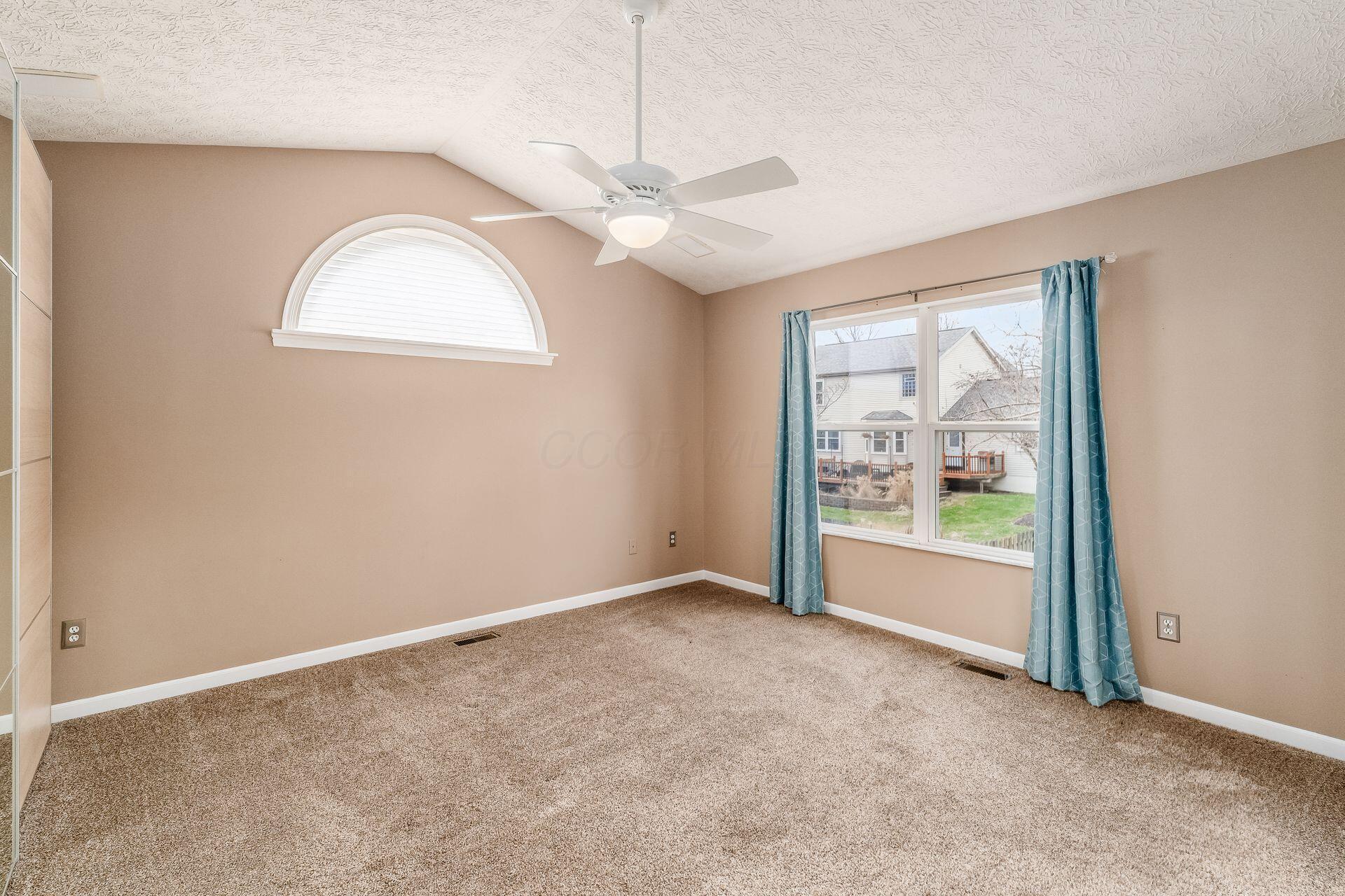 181 Royal Farm E Property Photo 16