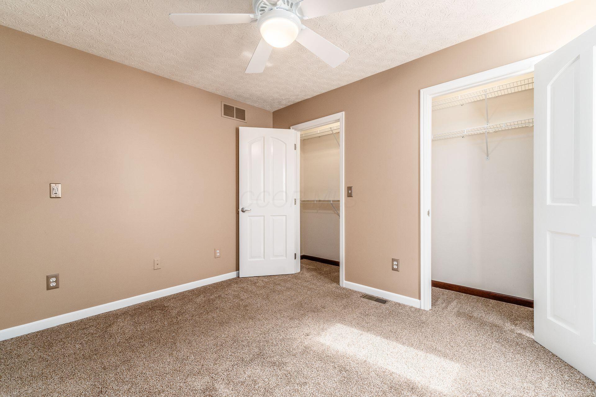181 Royal Farm E Property Photo 21